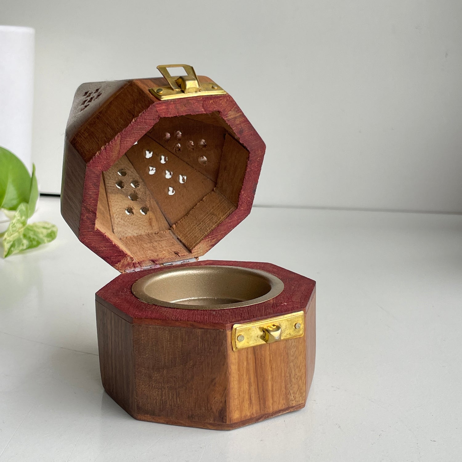 Wooden Incense Cone Pyramid Box