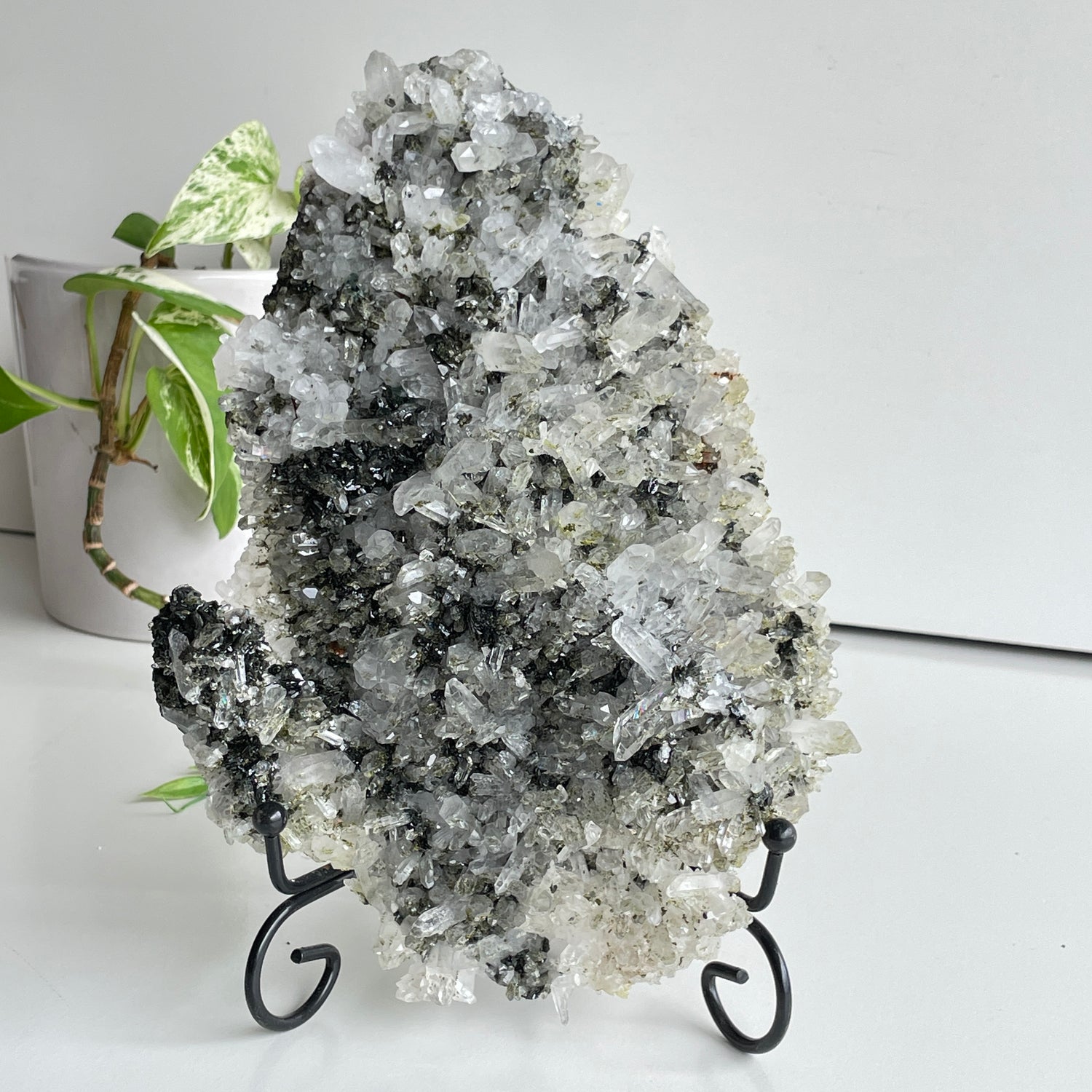 Epidote & Quartz Cluster 1.070kg - High Quality
