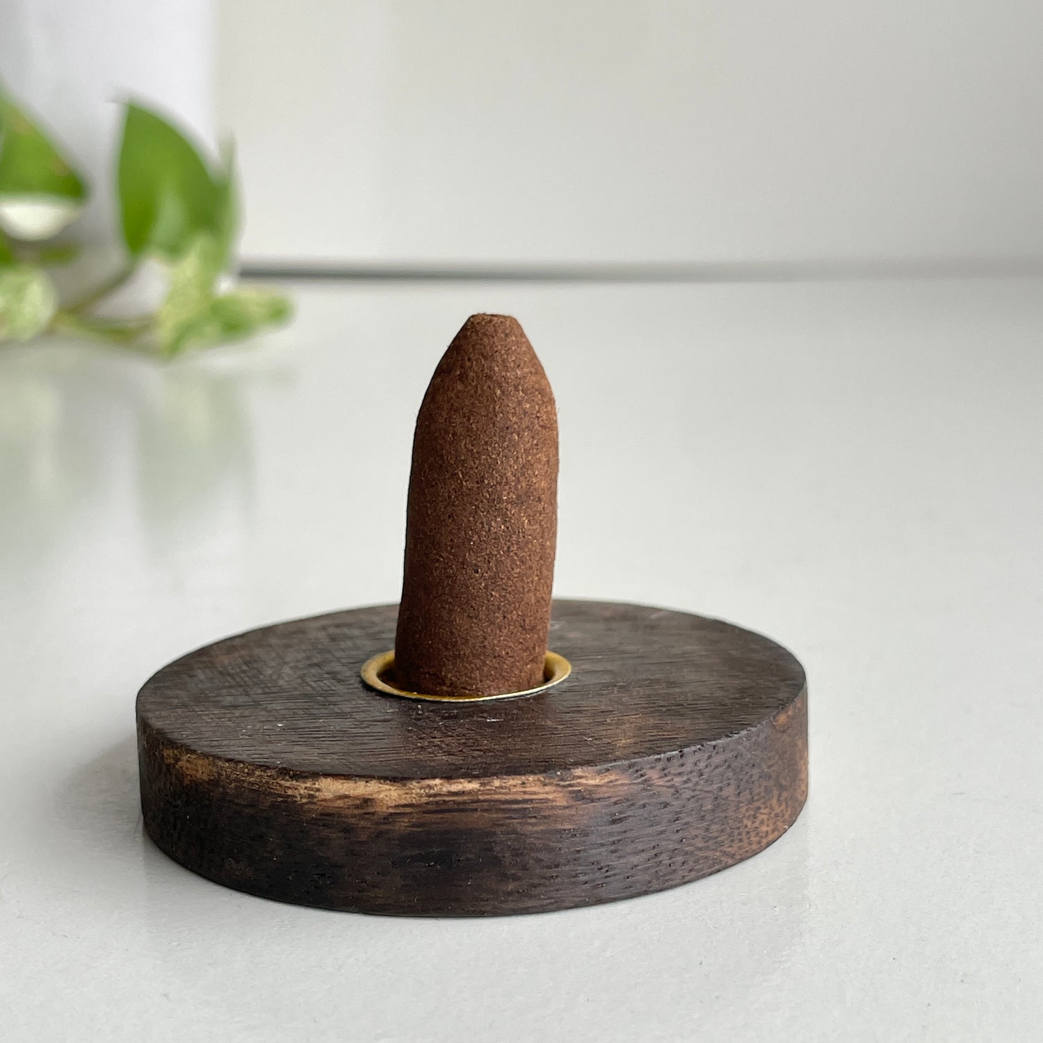 Xena Wooden Incense Cone Holder