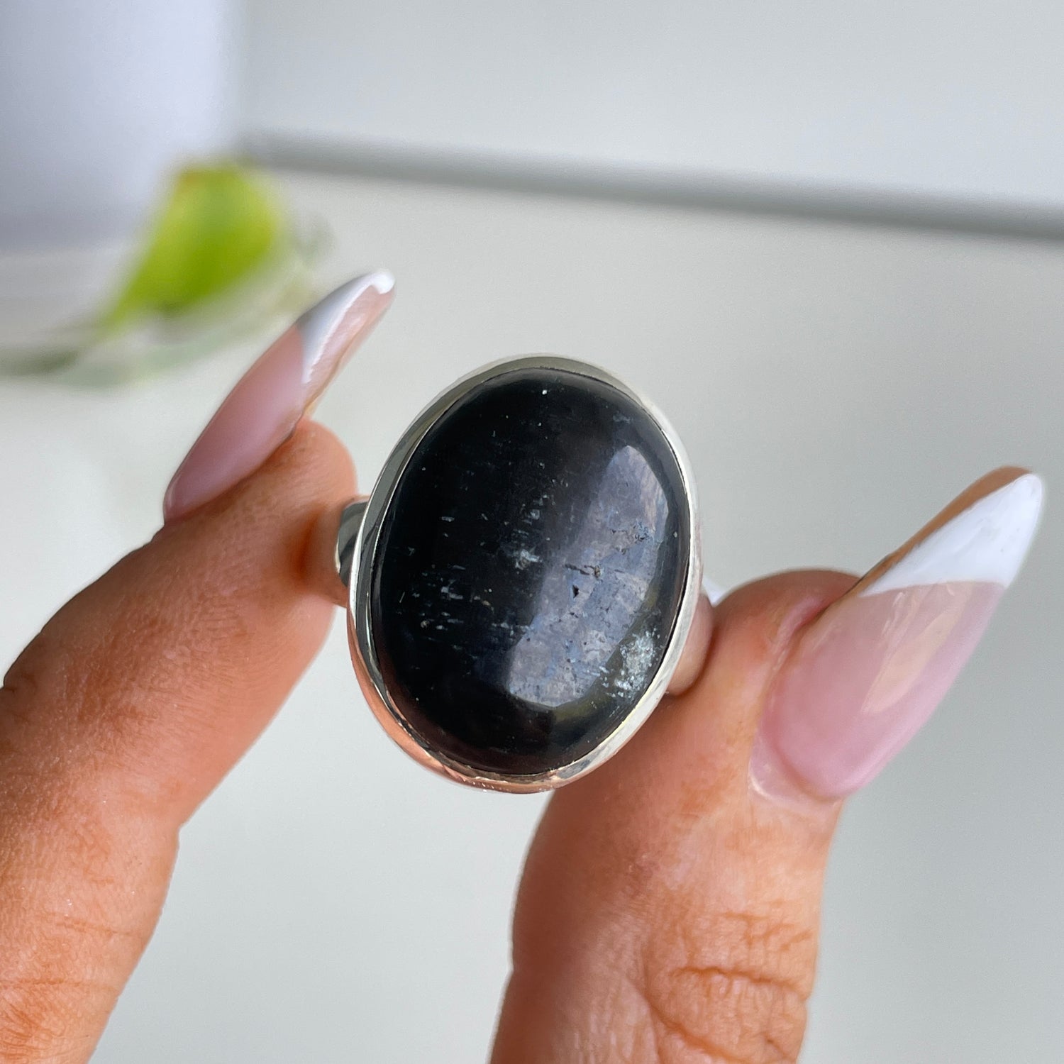 Shungite Oval Ring Sz10
