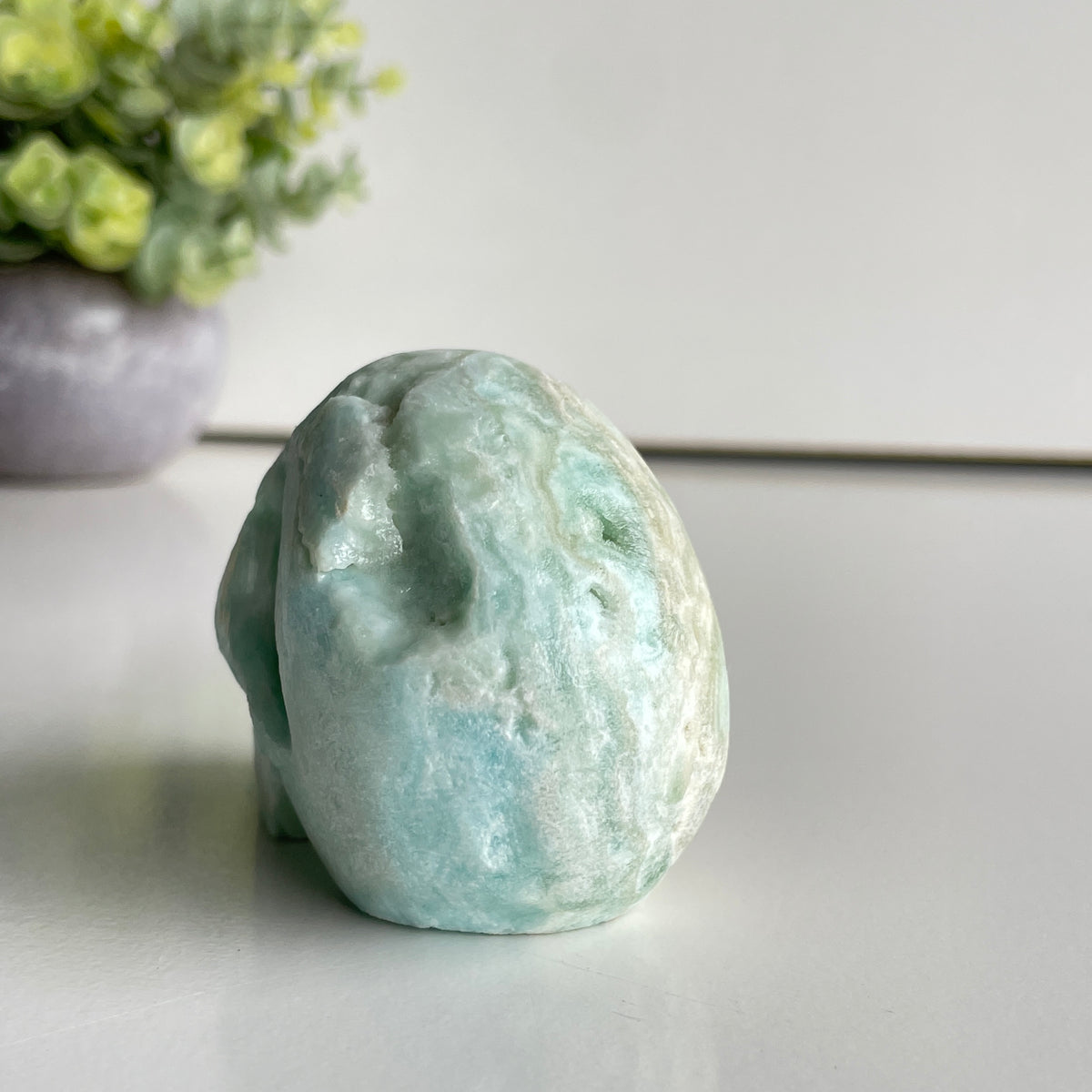 Aragonite Skull 7.4cm