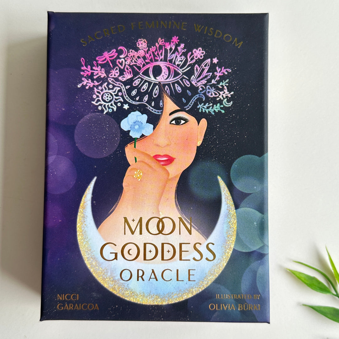 【新品未使用】Terra Qi Goddess Oracle Terra Qi Goddess Oracle | Gold Foil 44 Card Deck with Guidebook