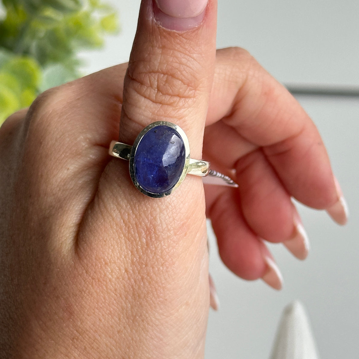 Tanzanite Oval Ring Sz9
