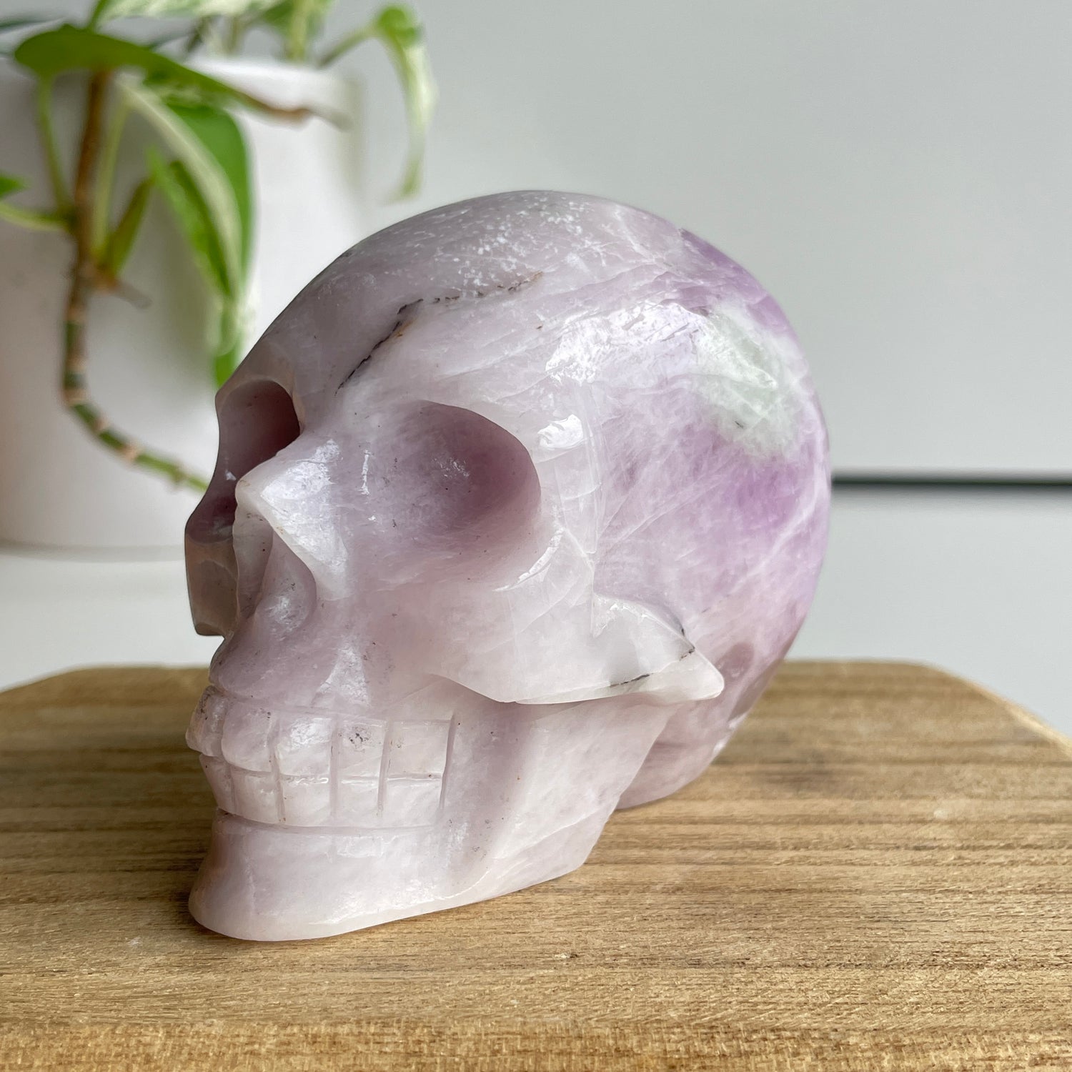 Kunzite Skull 8.2cm