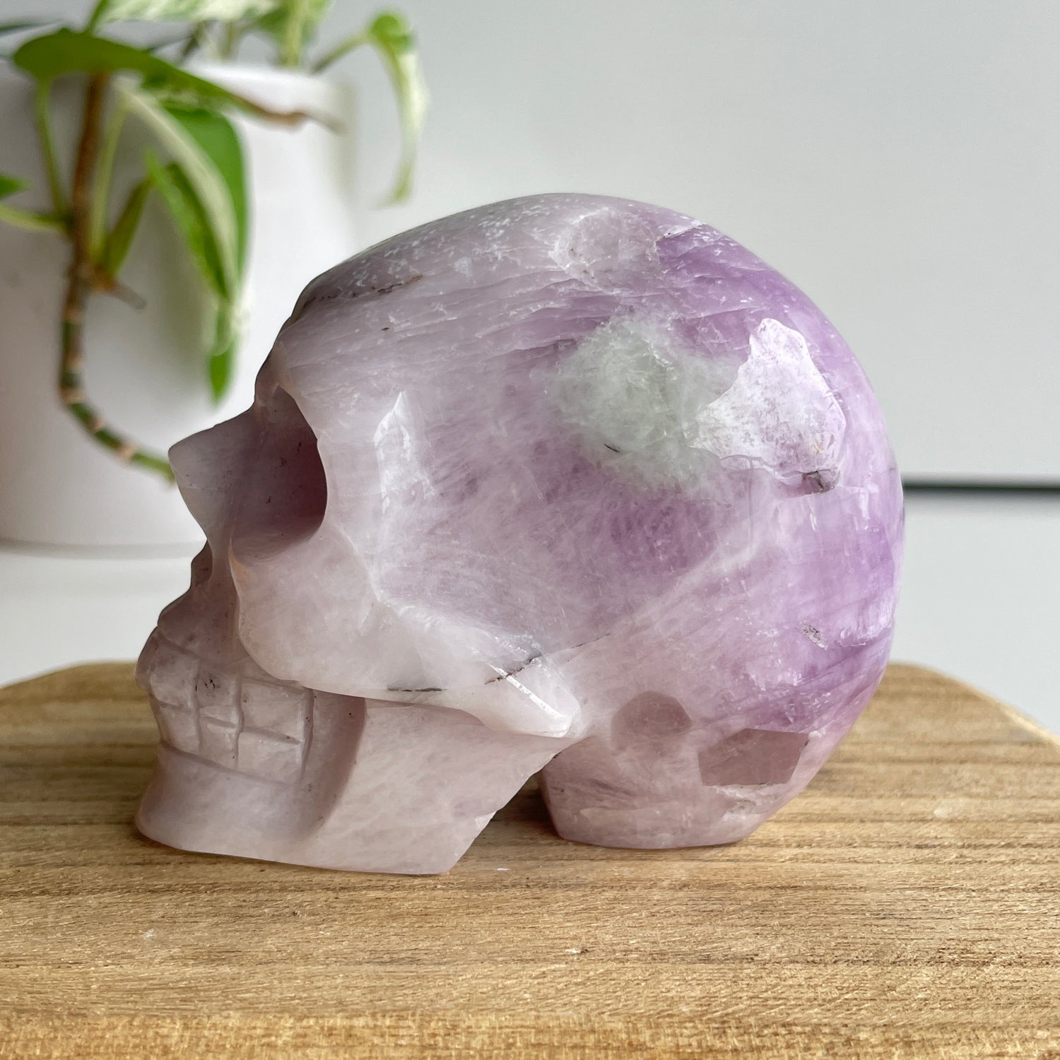 Kunzite Skull 8.2cm