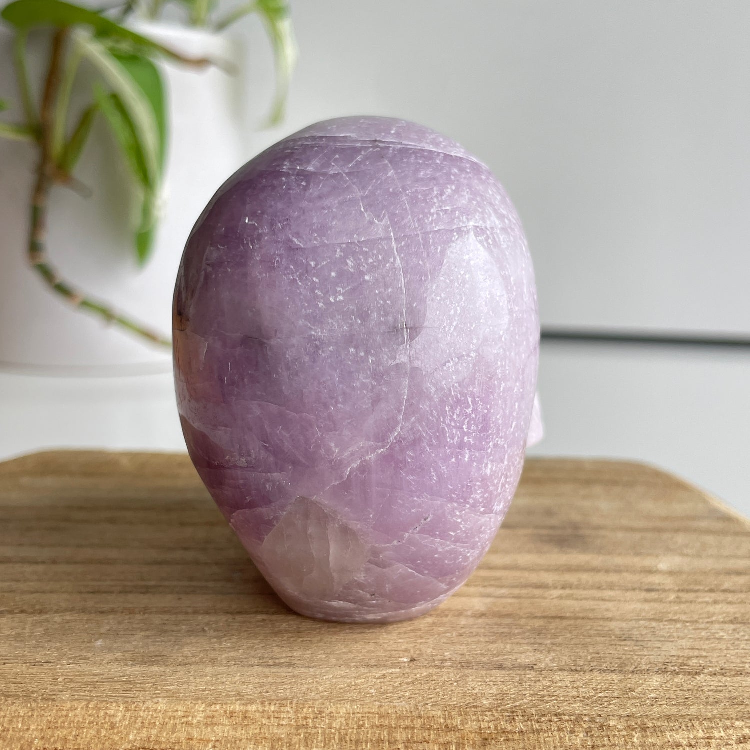 Kunzite Skull 8.2cm