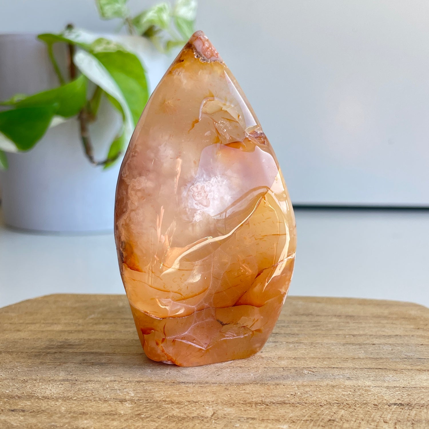 Flower Agate Flame 8.5cm