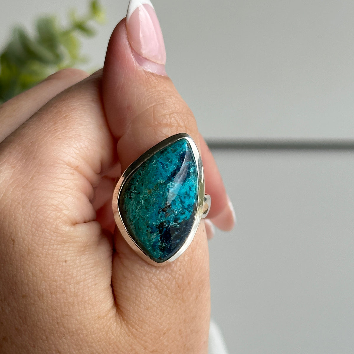 Shattuckite Wave Ring Sz9