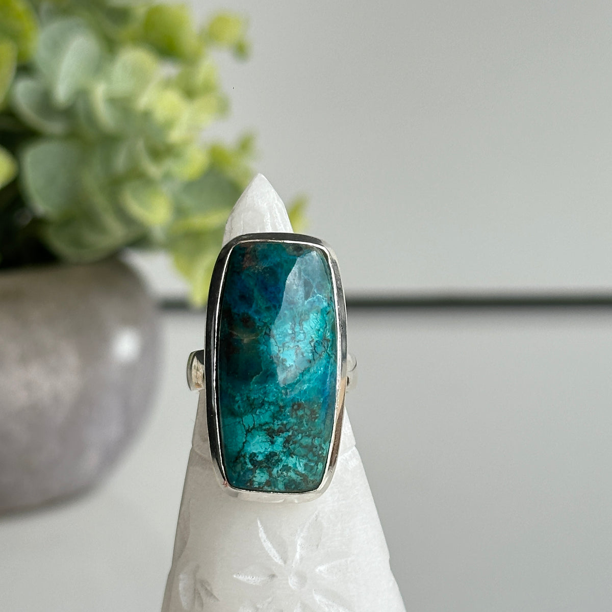 Shattuckite Rectangle Ring Sz8