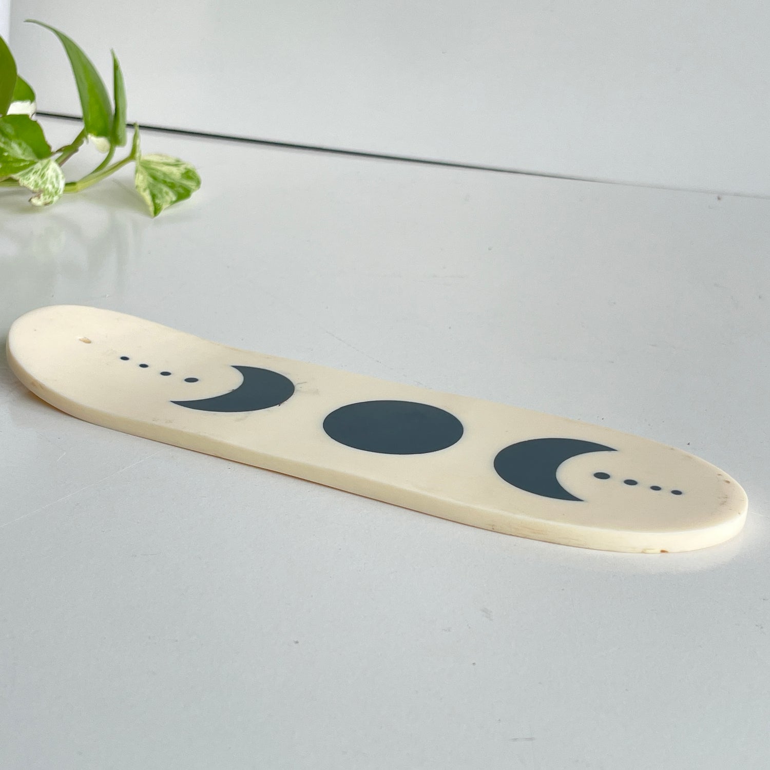 Eclipse Incense Holder BA1078