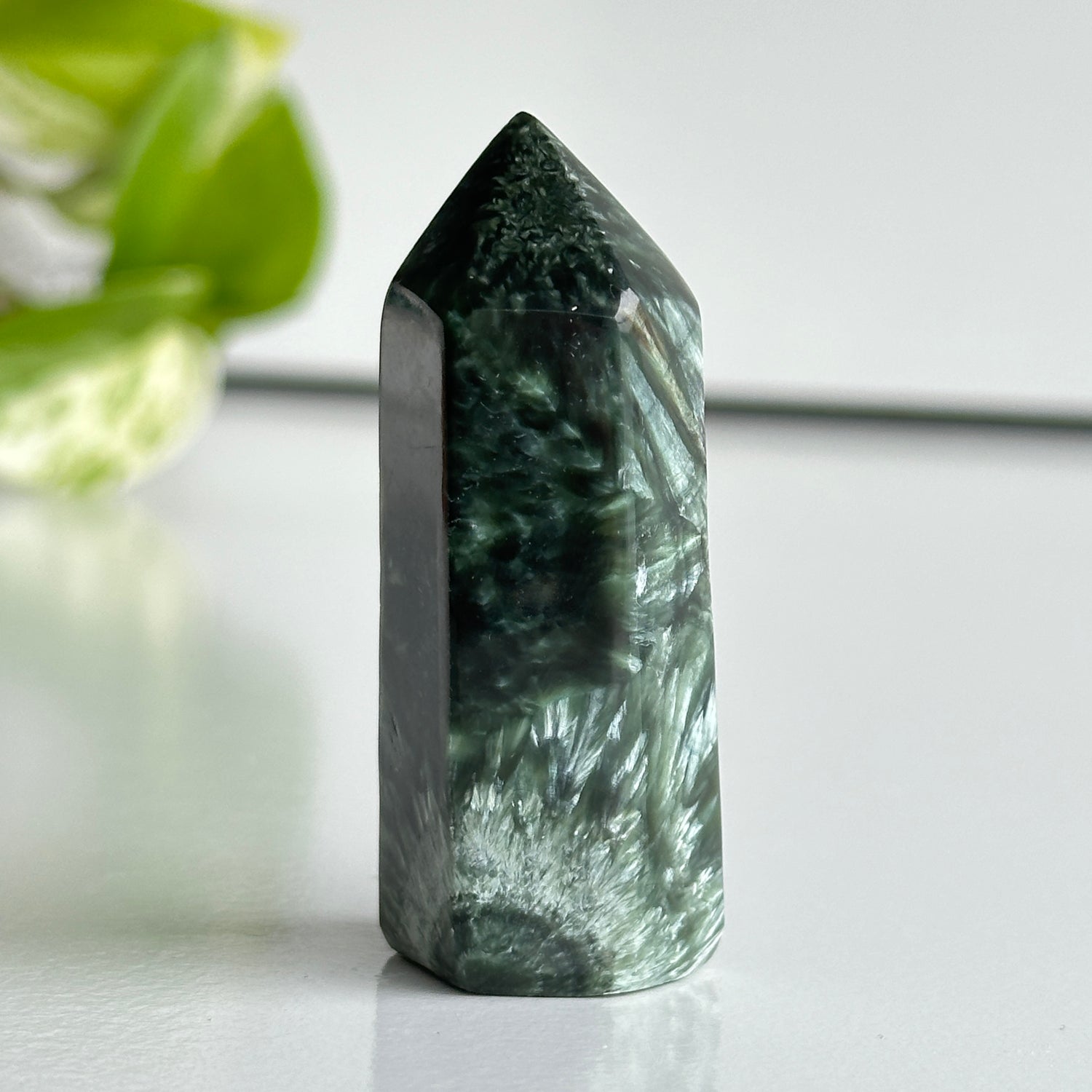 A Grade Seraphinite Generator 6.2cm