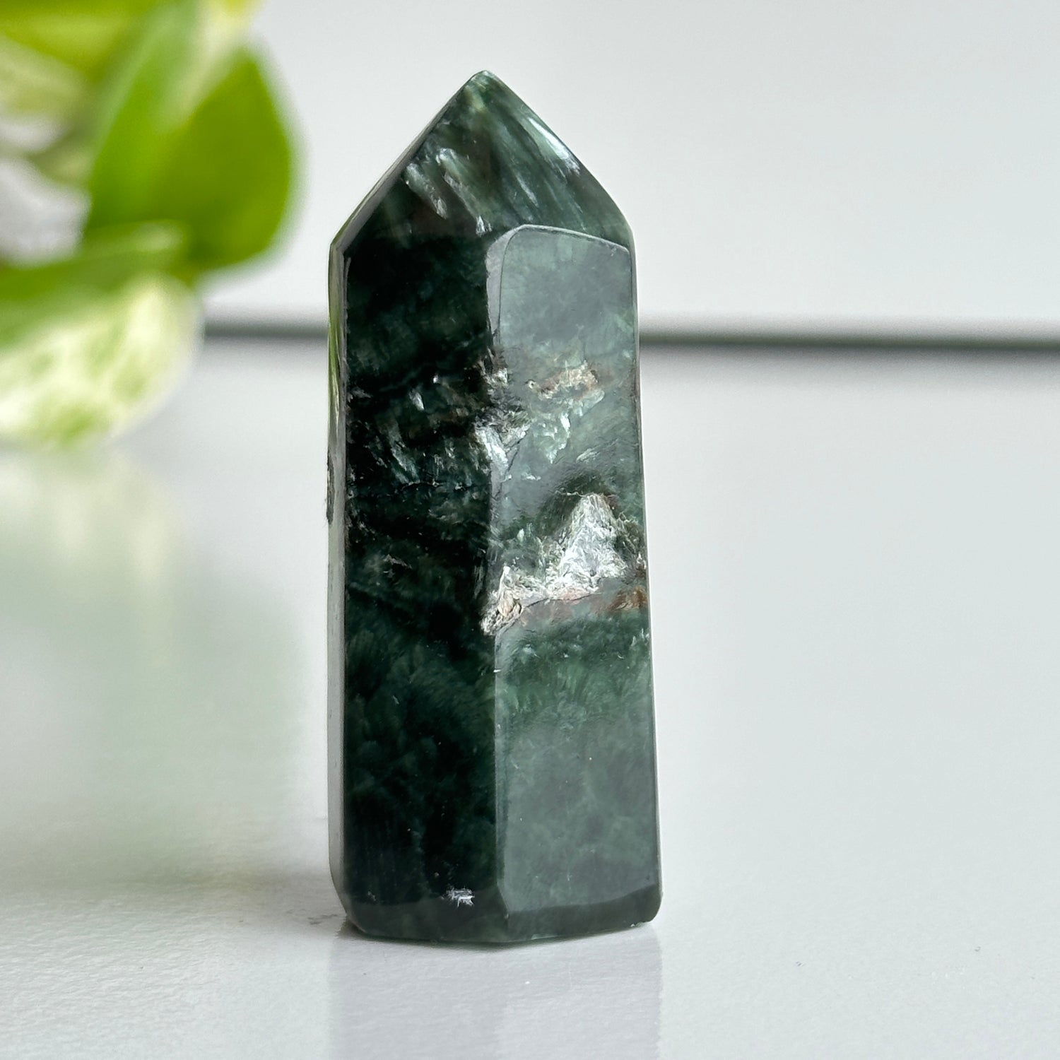 A Grade Seraphinite Generator 6.2cm