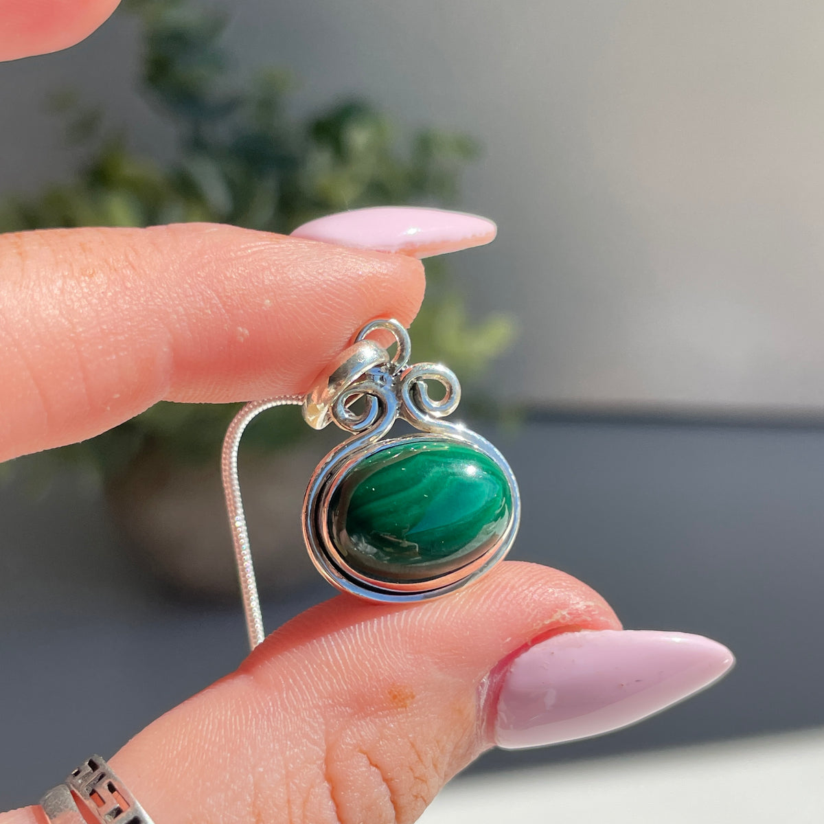 Malachite Oval Pendant