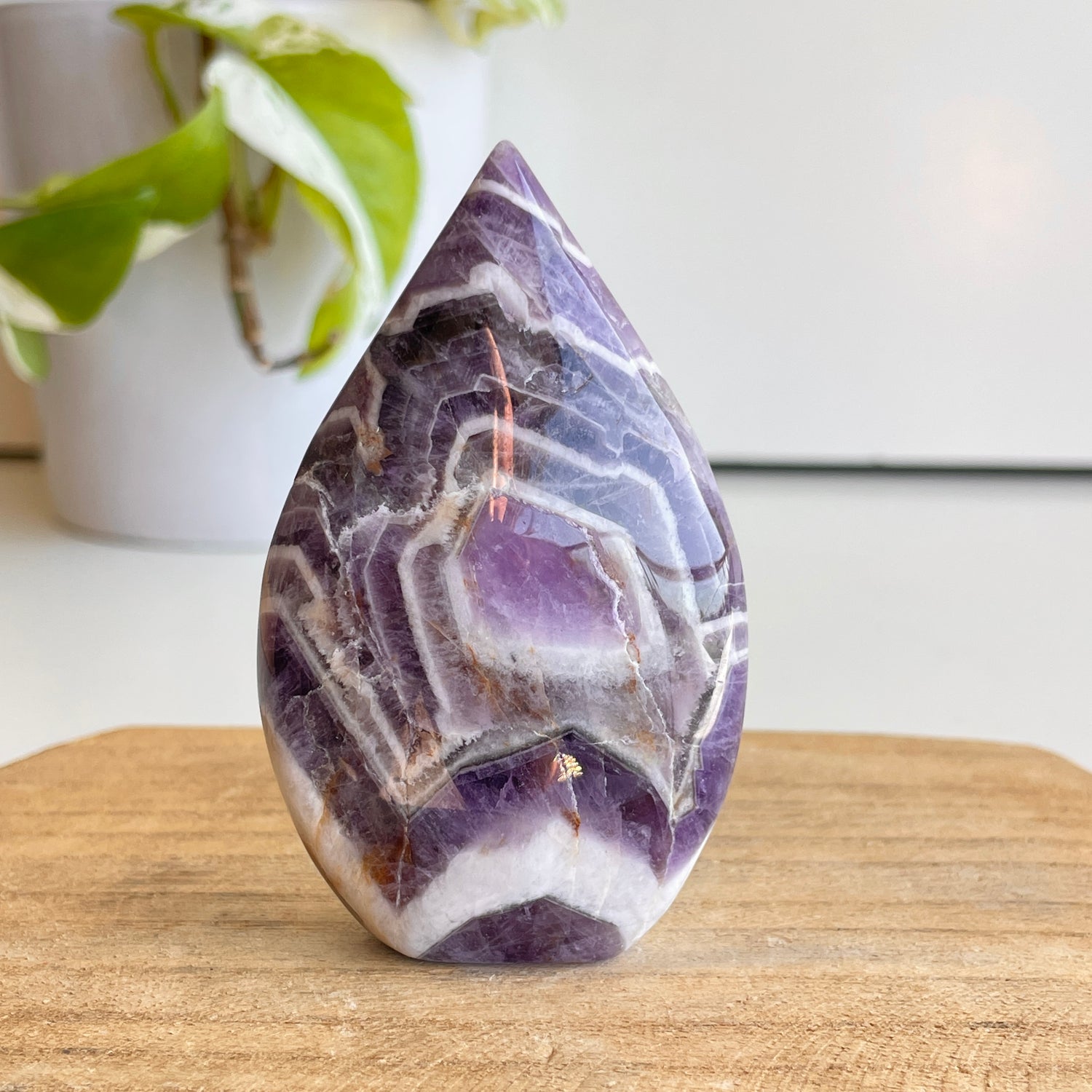 Chevron Amethyst Flame 8.1cm