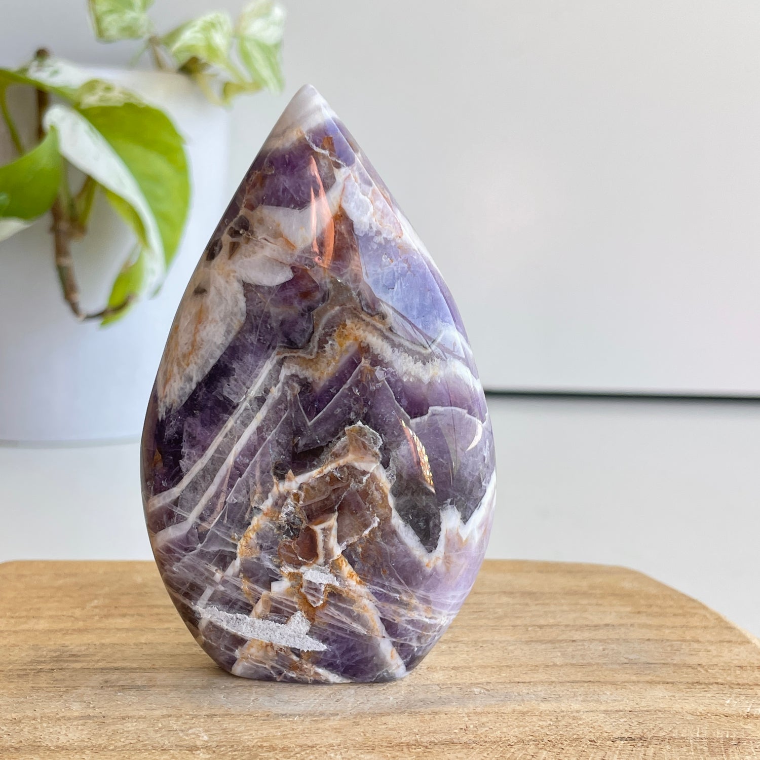 Chevron Amethyst Flame 9.2cm