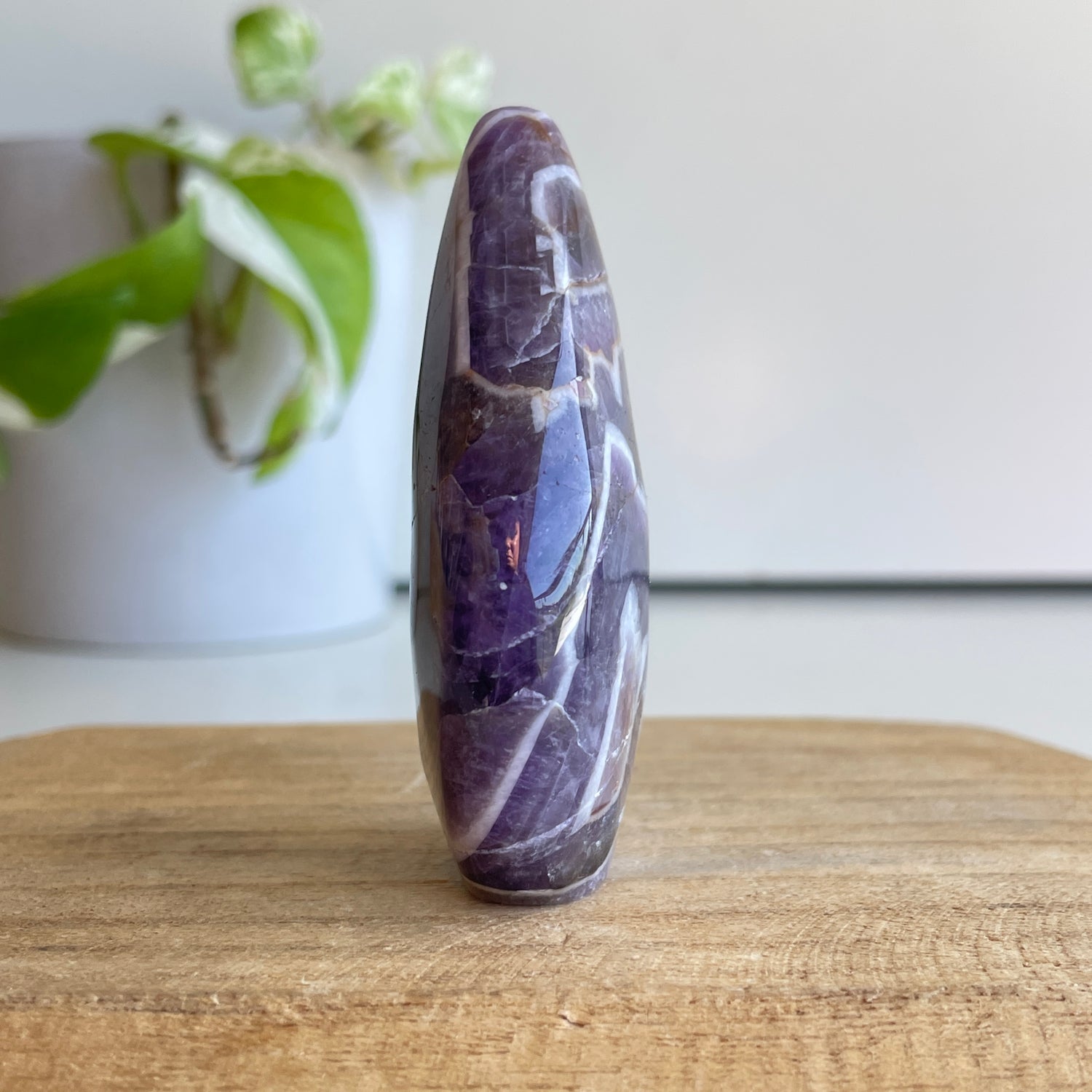 Chevron Amethyst Flame 7.4cm