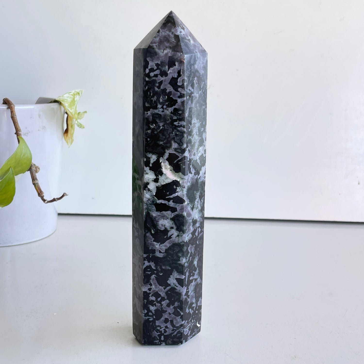Merlinite Generator 21.8cm