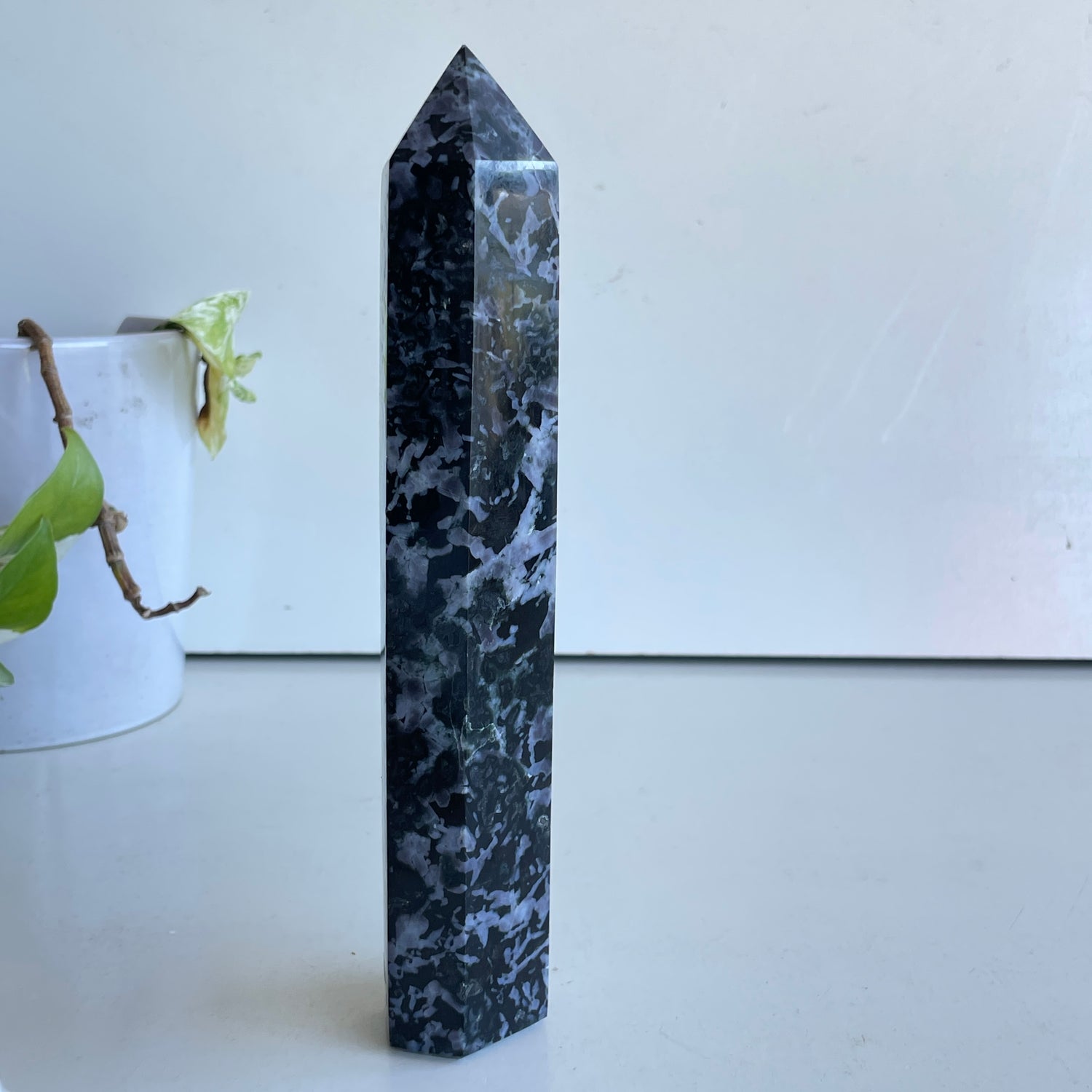 Merlinite Generator 21.8cm