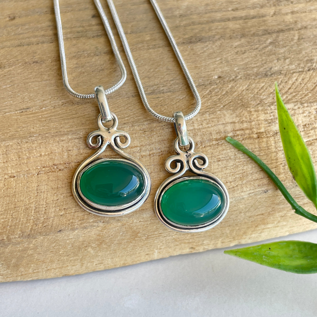 Green Onyx Oval Pendant