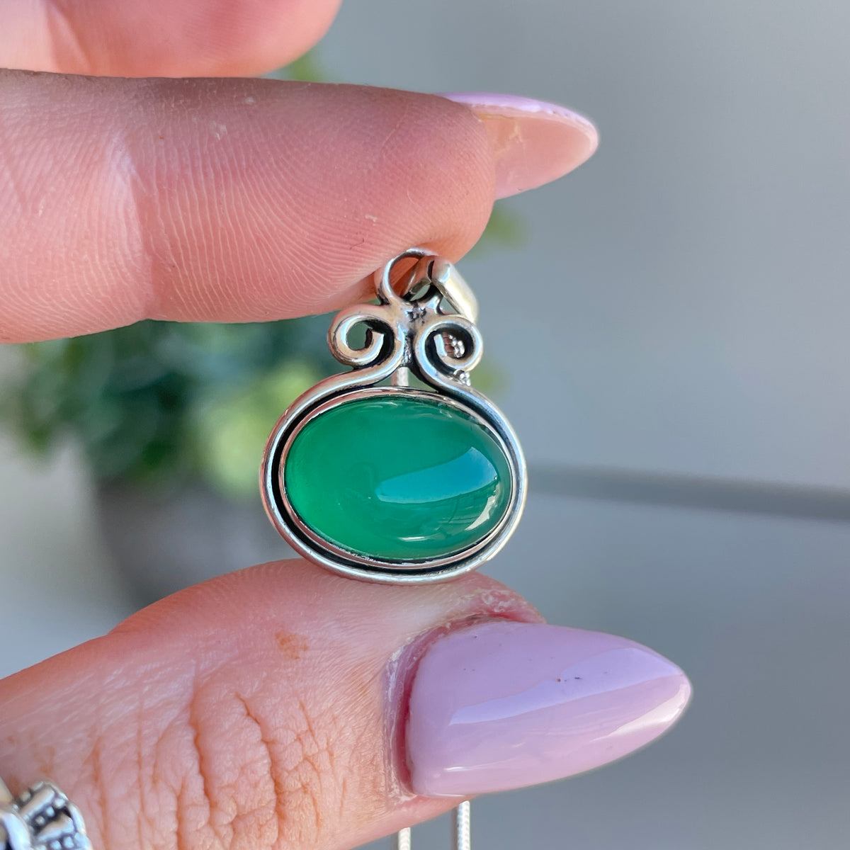 Green Onyx Oval Pendant