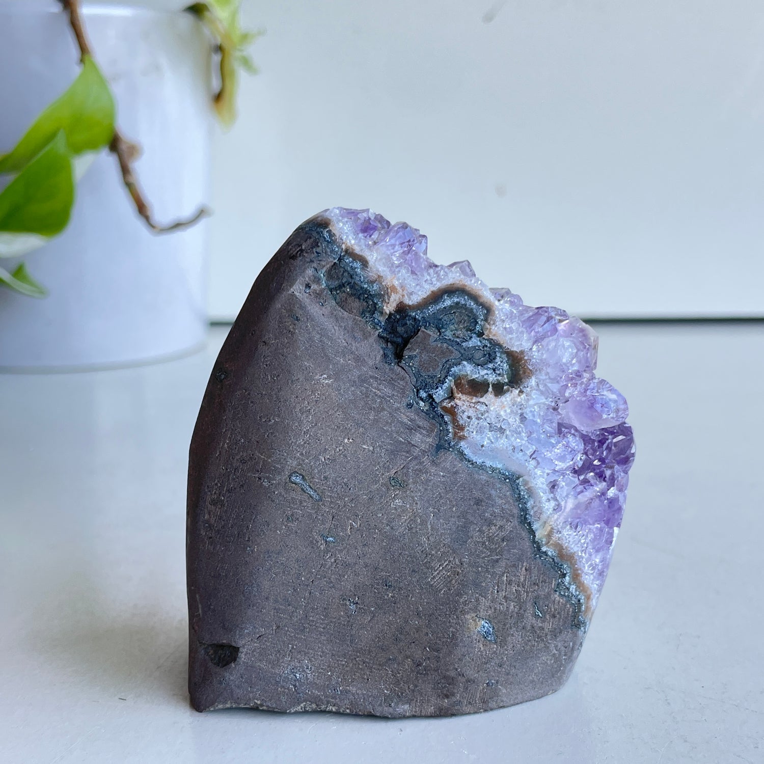 Amethyst Cutbase 358g