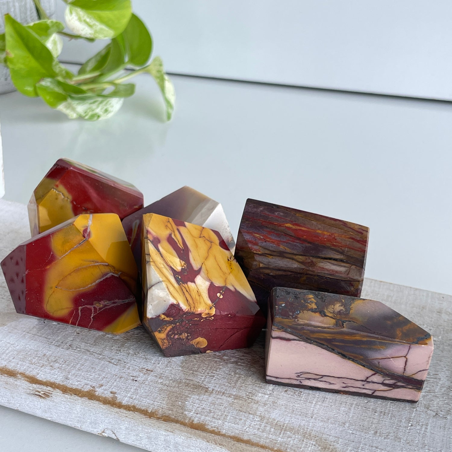 Mookaite Freeform Med
