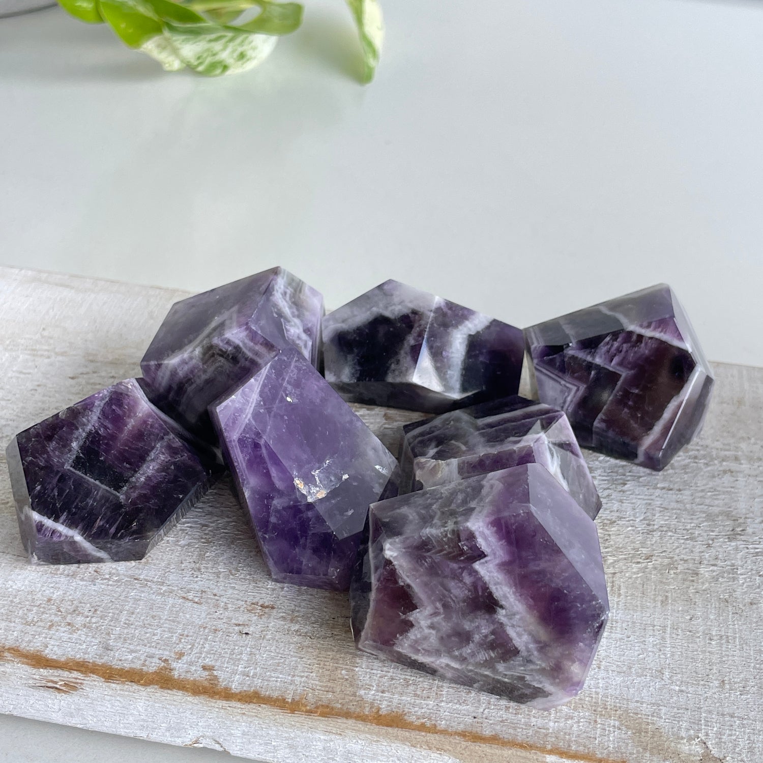 Chevron Amethyst Freeform Sml