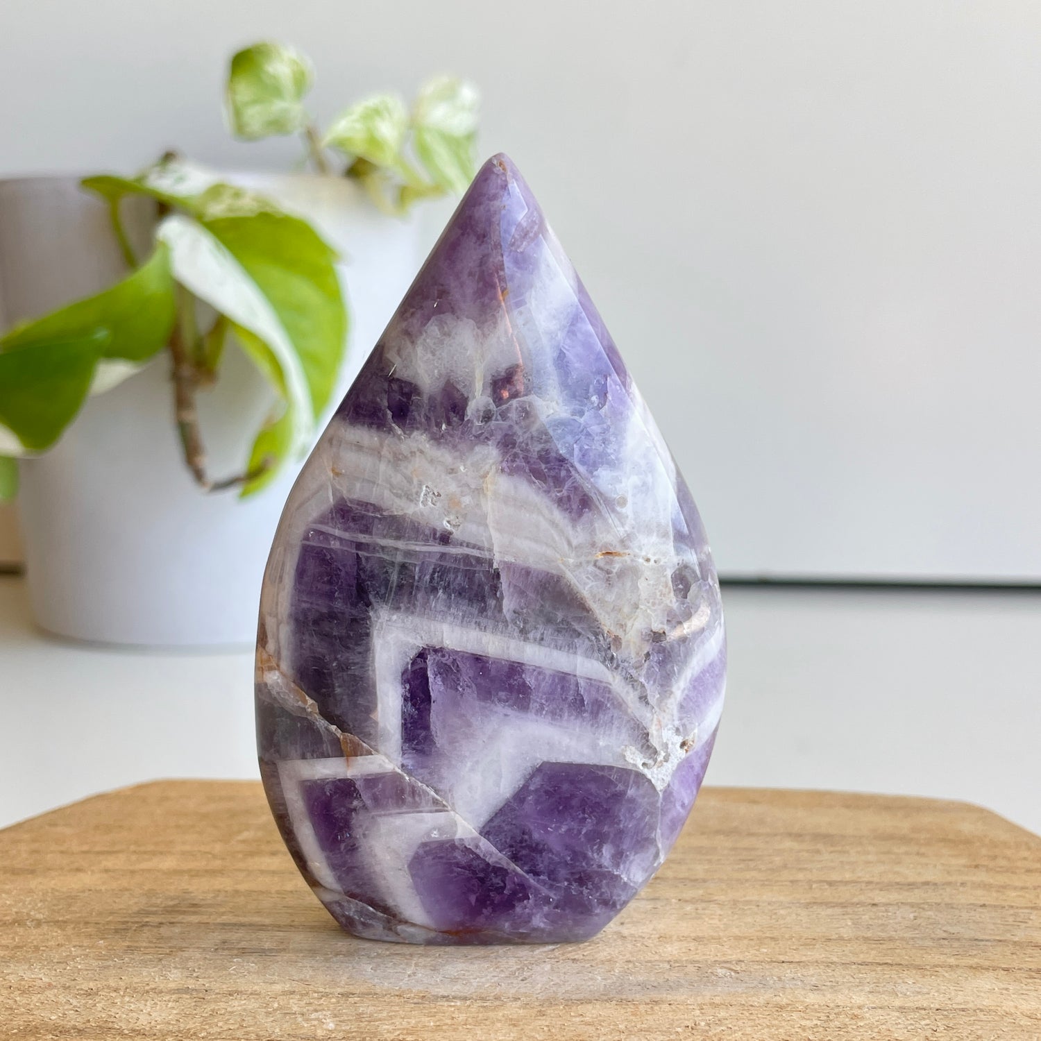 Chevron Amethyst Flame 9.1cm