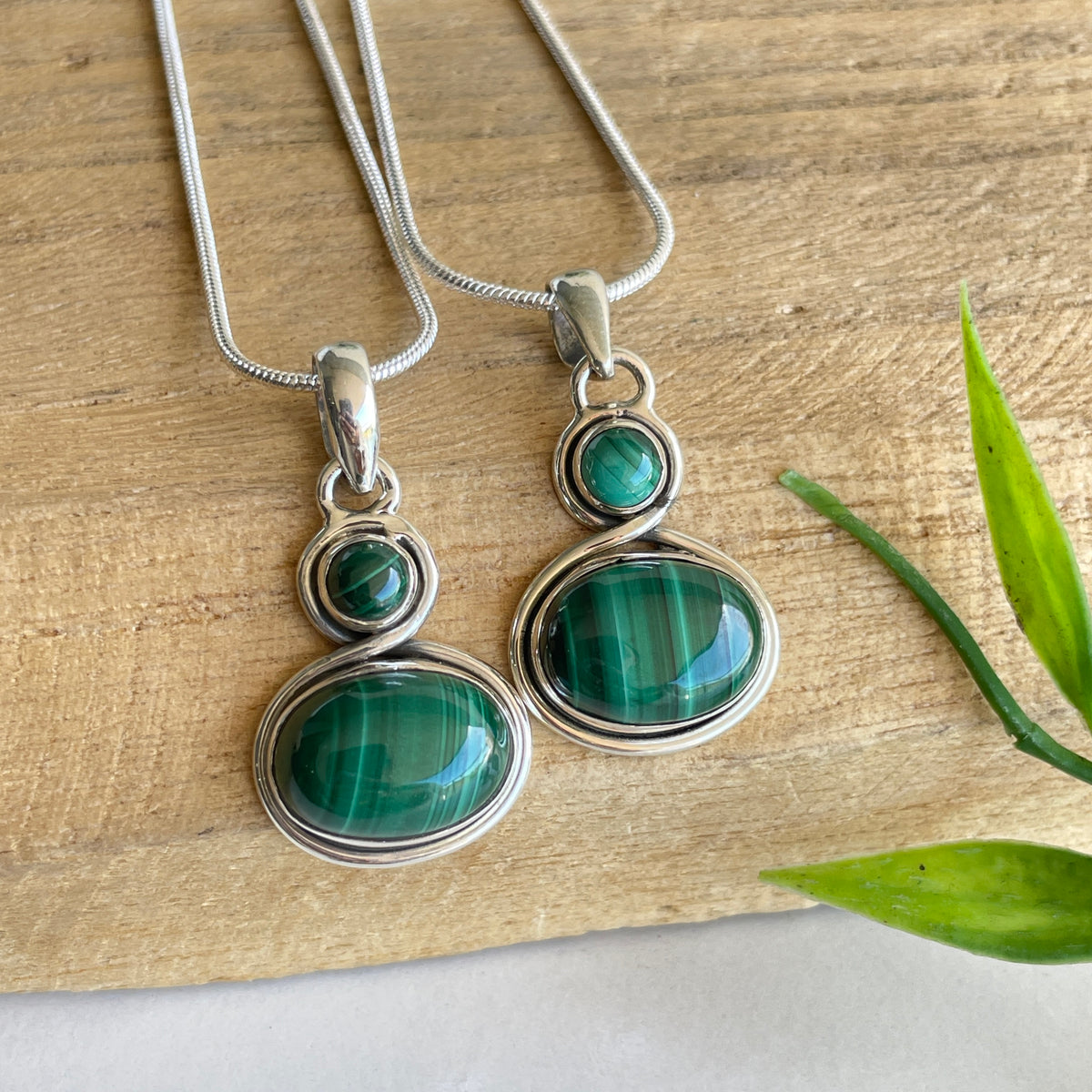 Malachite Oval Pendant