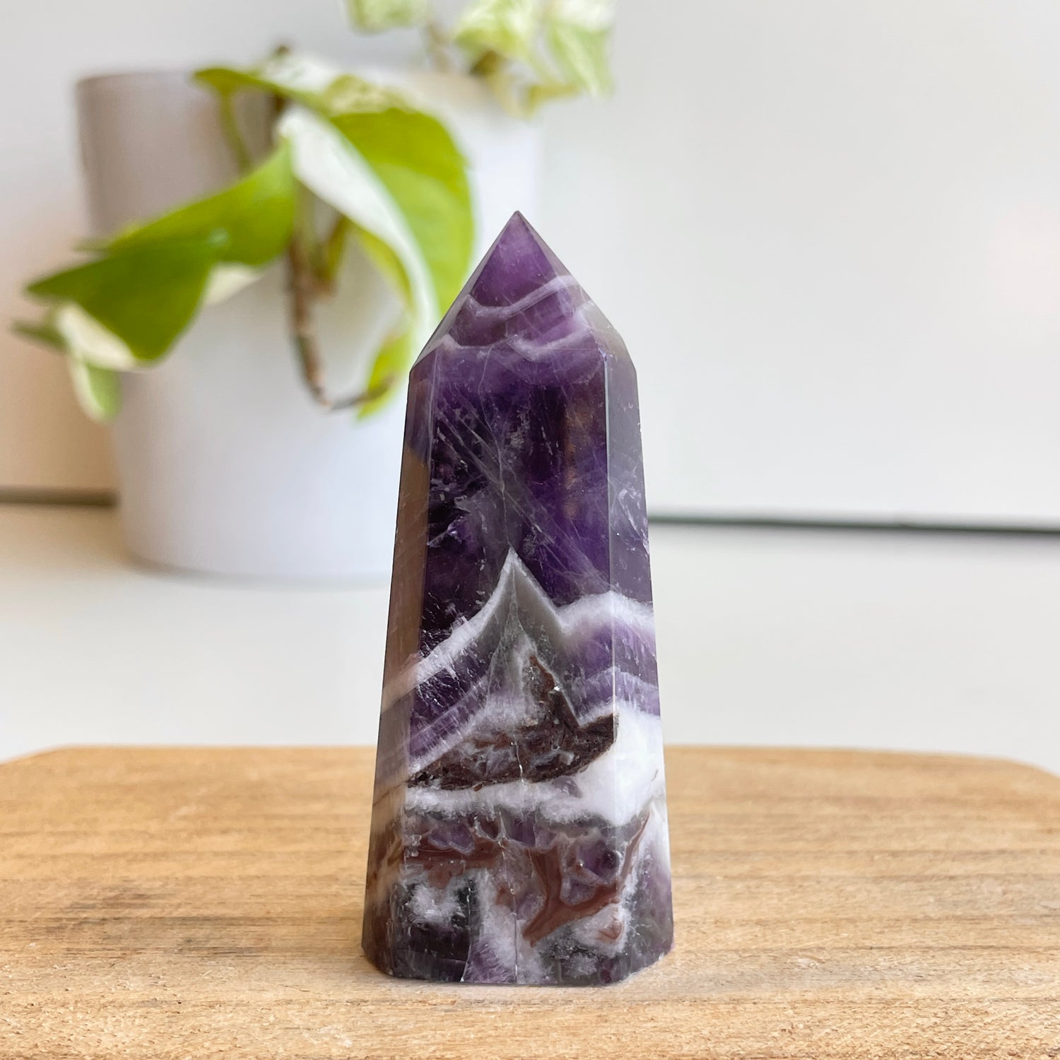 Chevron Amethyst Generator 6.8cm
