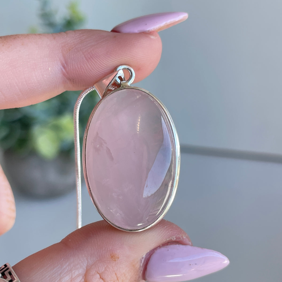 Rose Quartz Oval Pendant