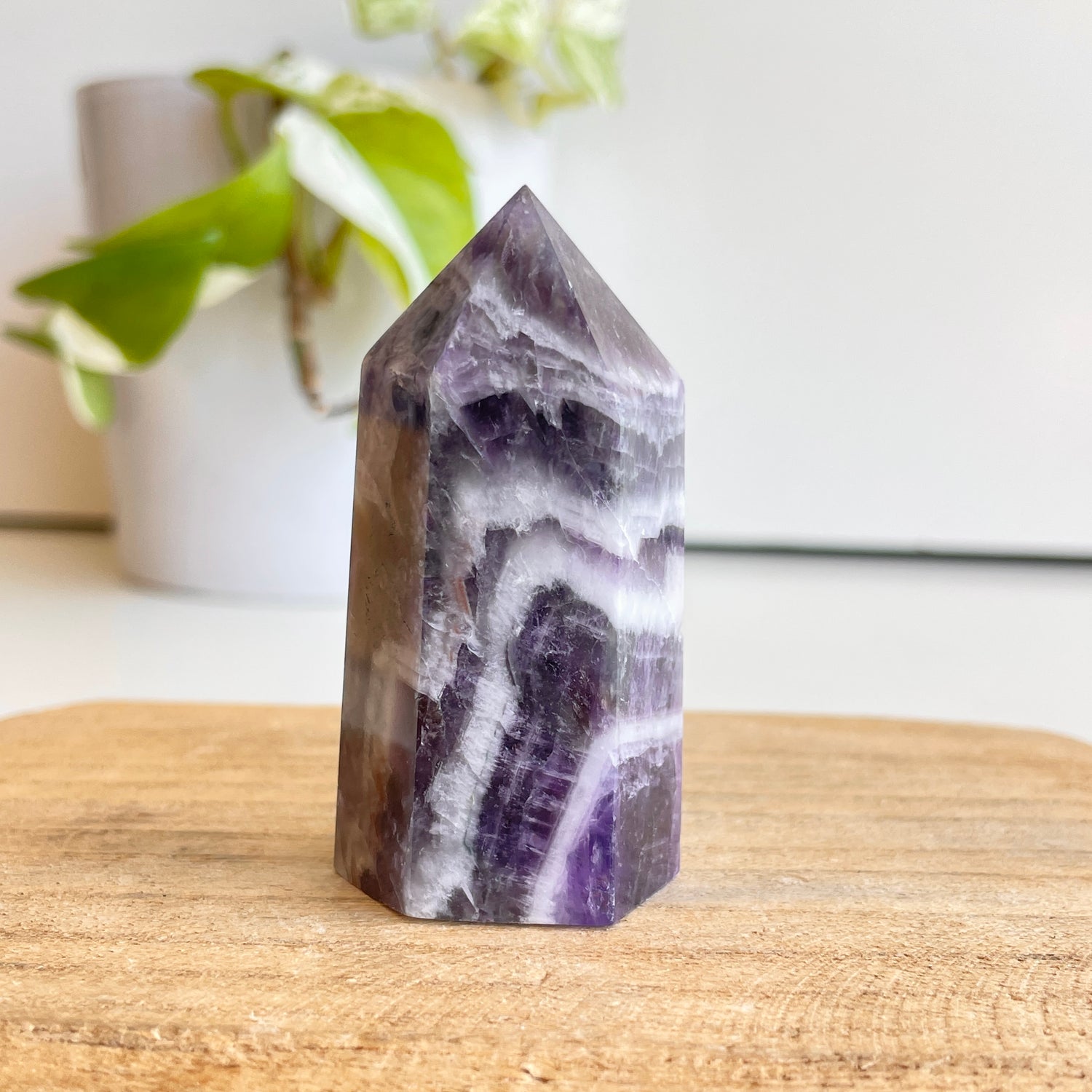 Chevron Amethyst Generator 6.3cm