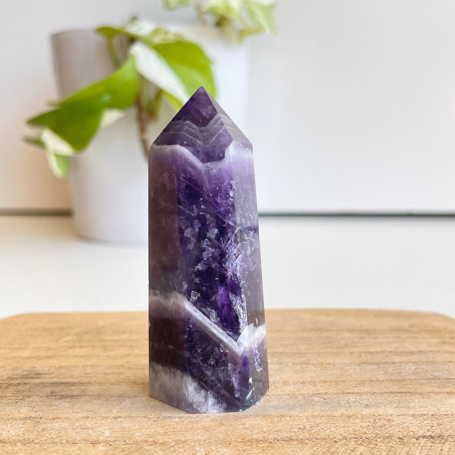 Chevron Amethyst Generator 6.5cm