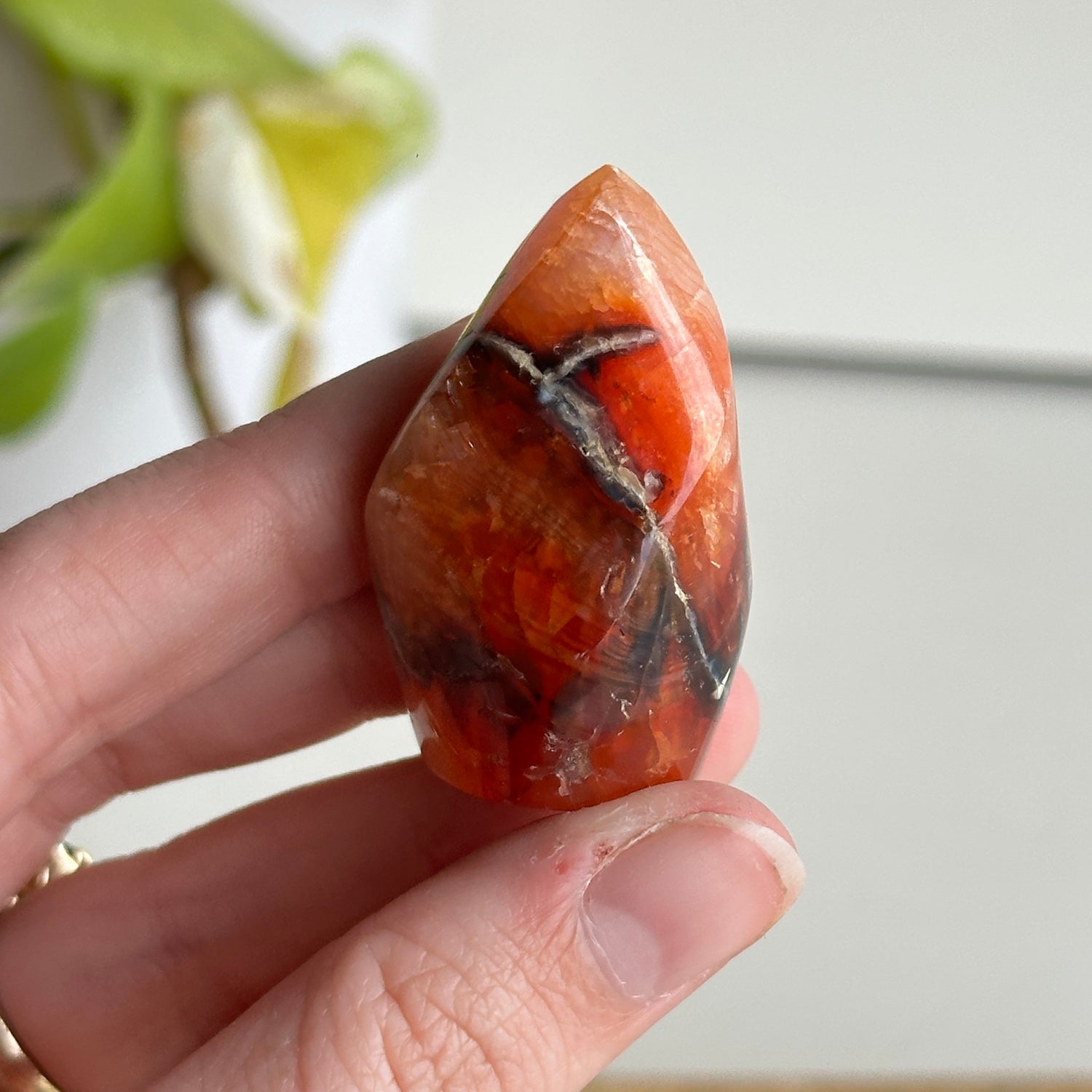 Carnelian Flame 4.3cm