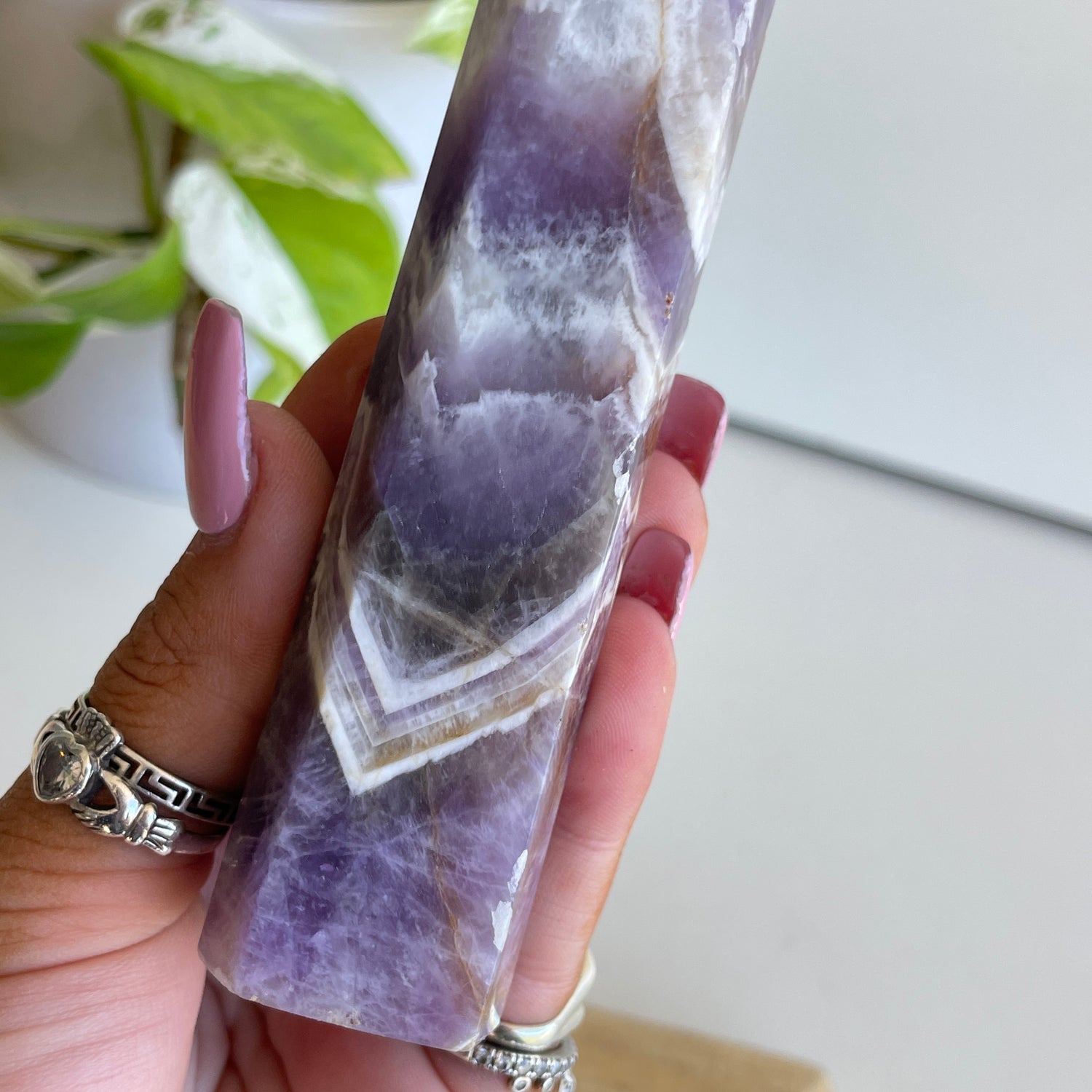 Chevron Amethyst Generator 13.9cm