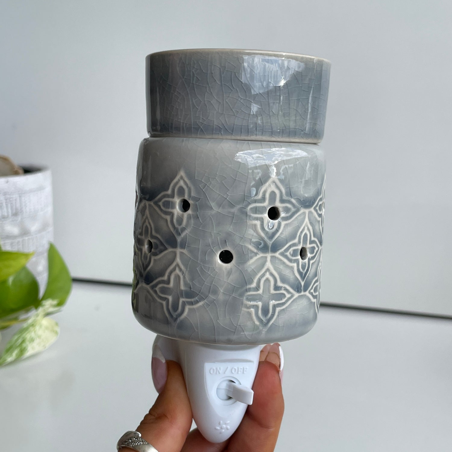 Jasmine Pluggable Wax Warmer