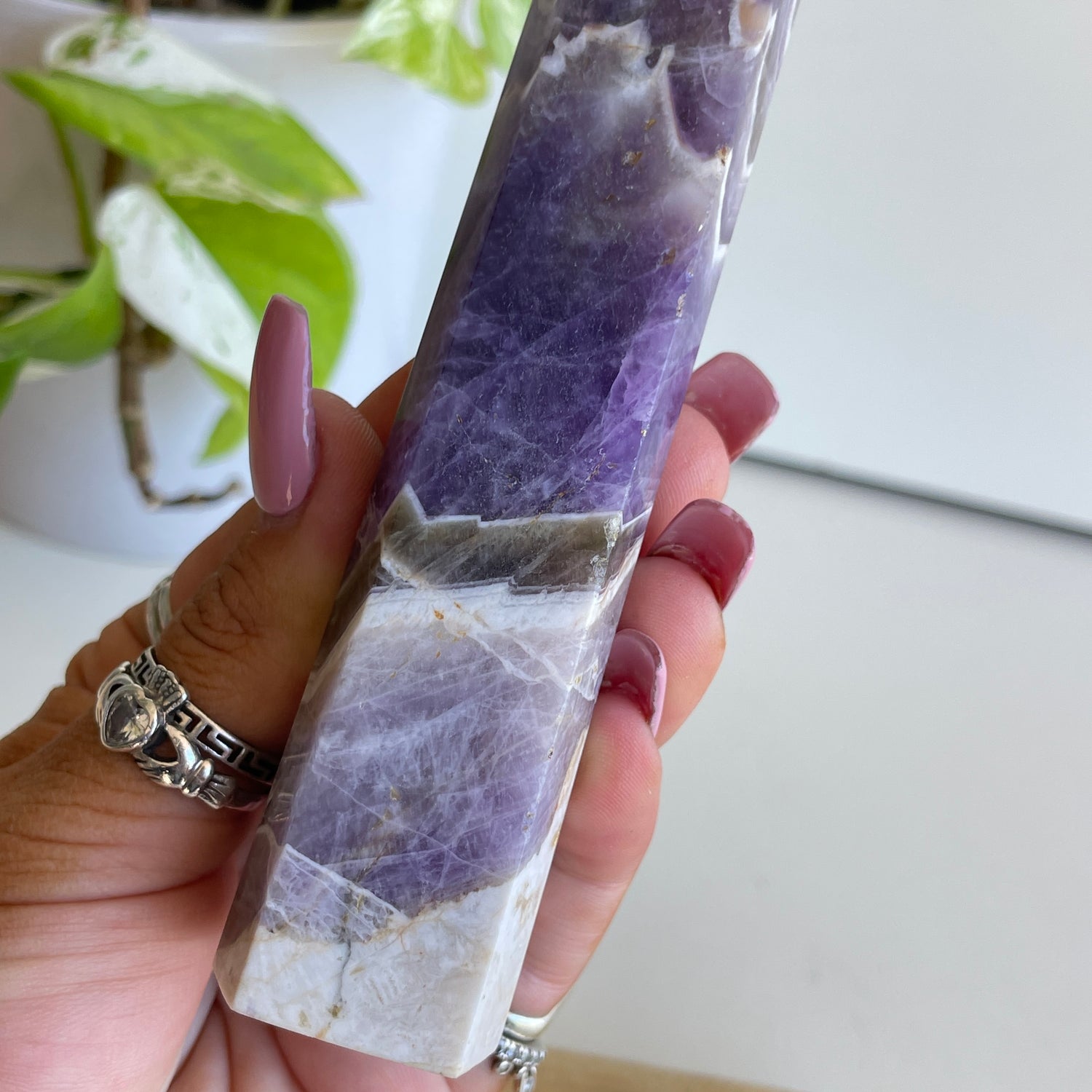 Chevron Amethyst Generator 15.6cm