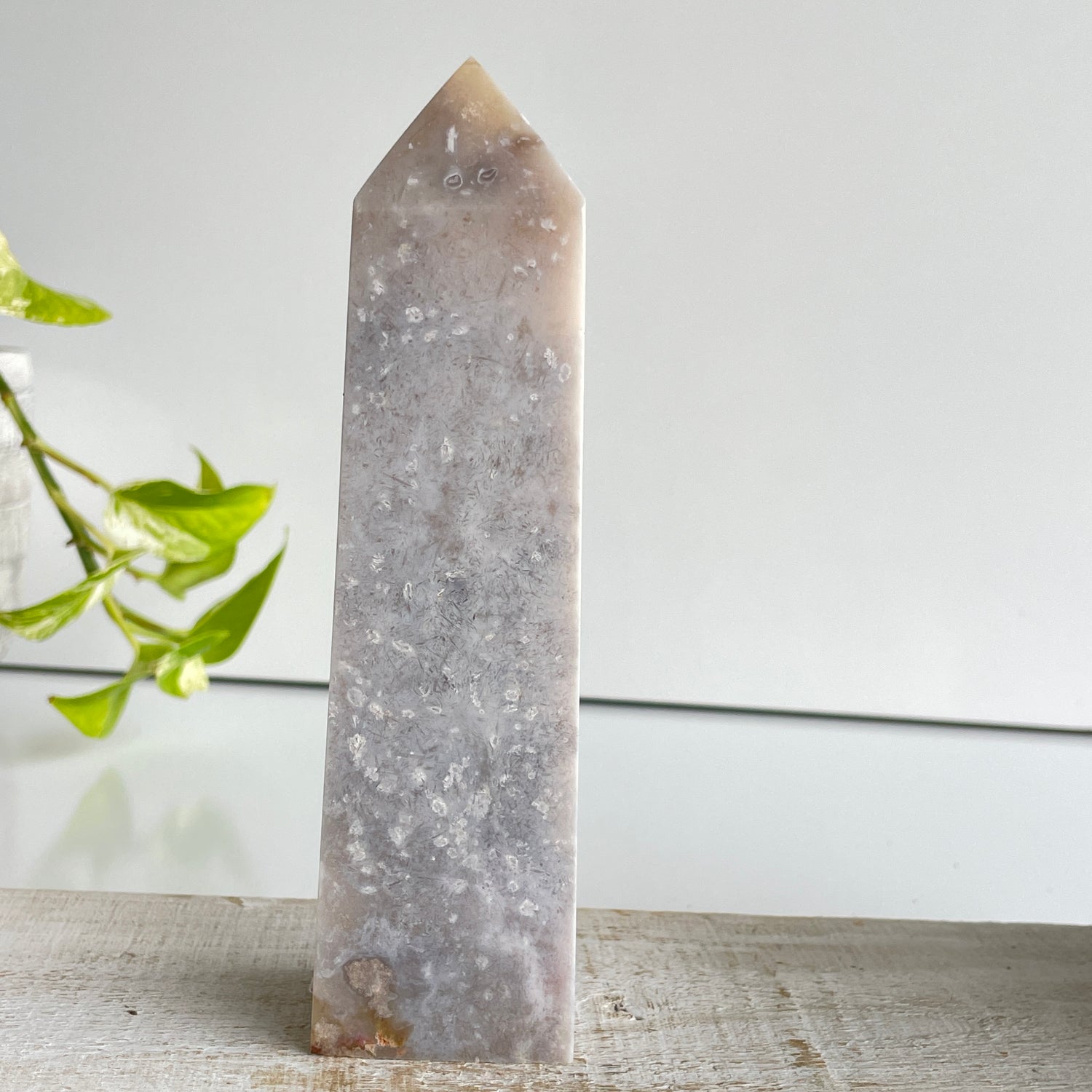 Flower Agate Obelisk 16.5cm