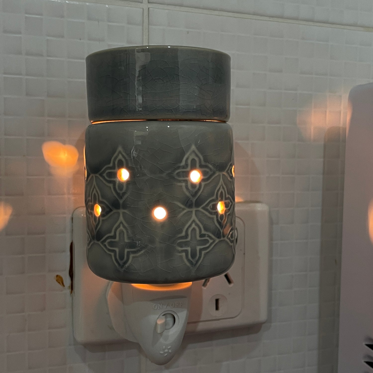 Jasmine Pluggable Wax Warmer