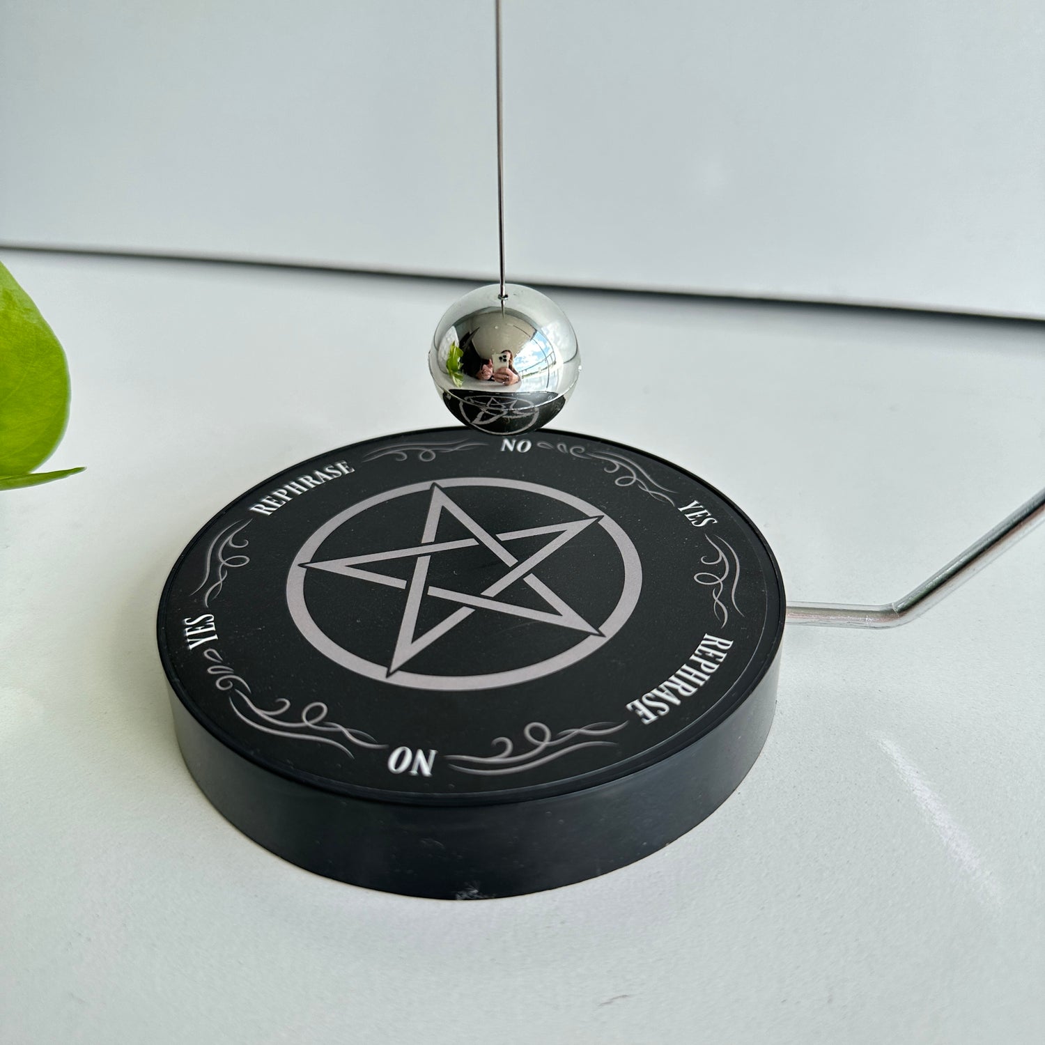 Decision Maker Magnetic Pentagram Pendulum FI39224