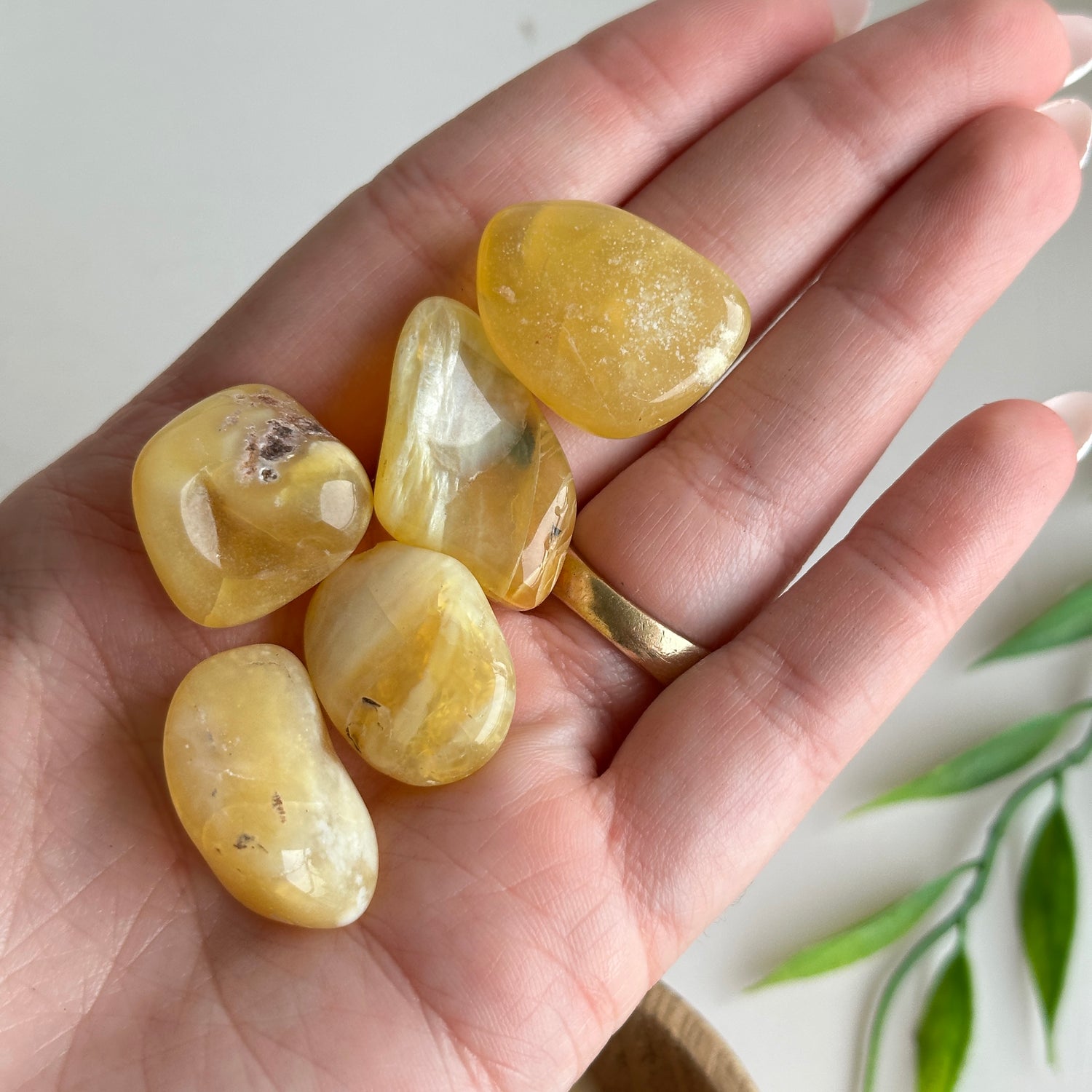 Yellow Opal Tumble