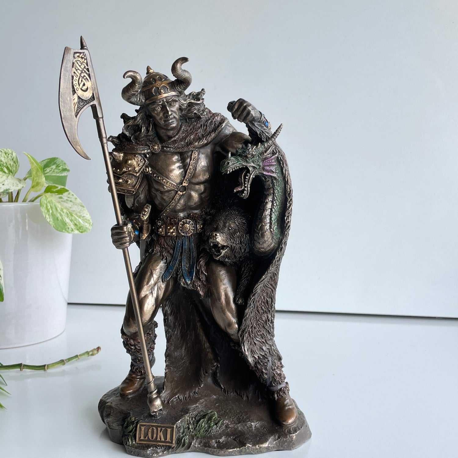 Loki Statue C-560