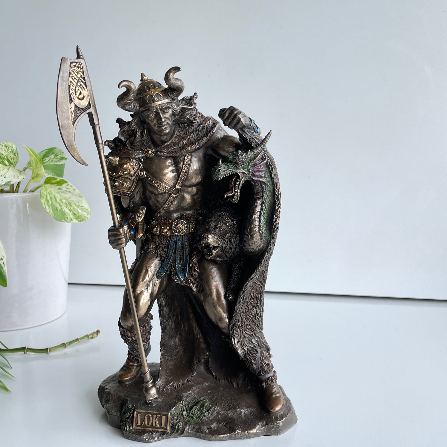 Loki Statue C-560