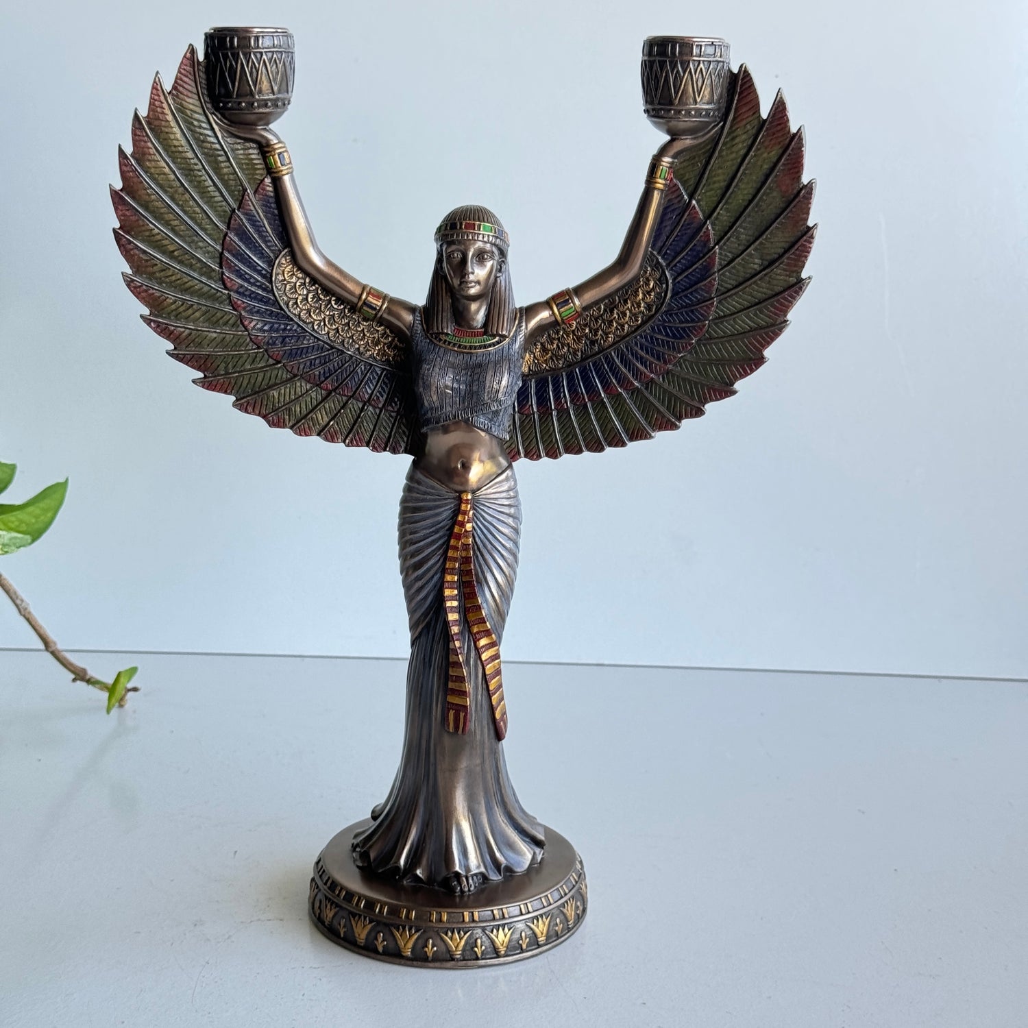 Isis Goddess Of Fertility And Motherhood Statue R-258