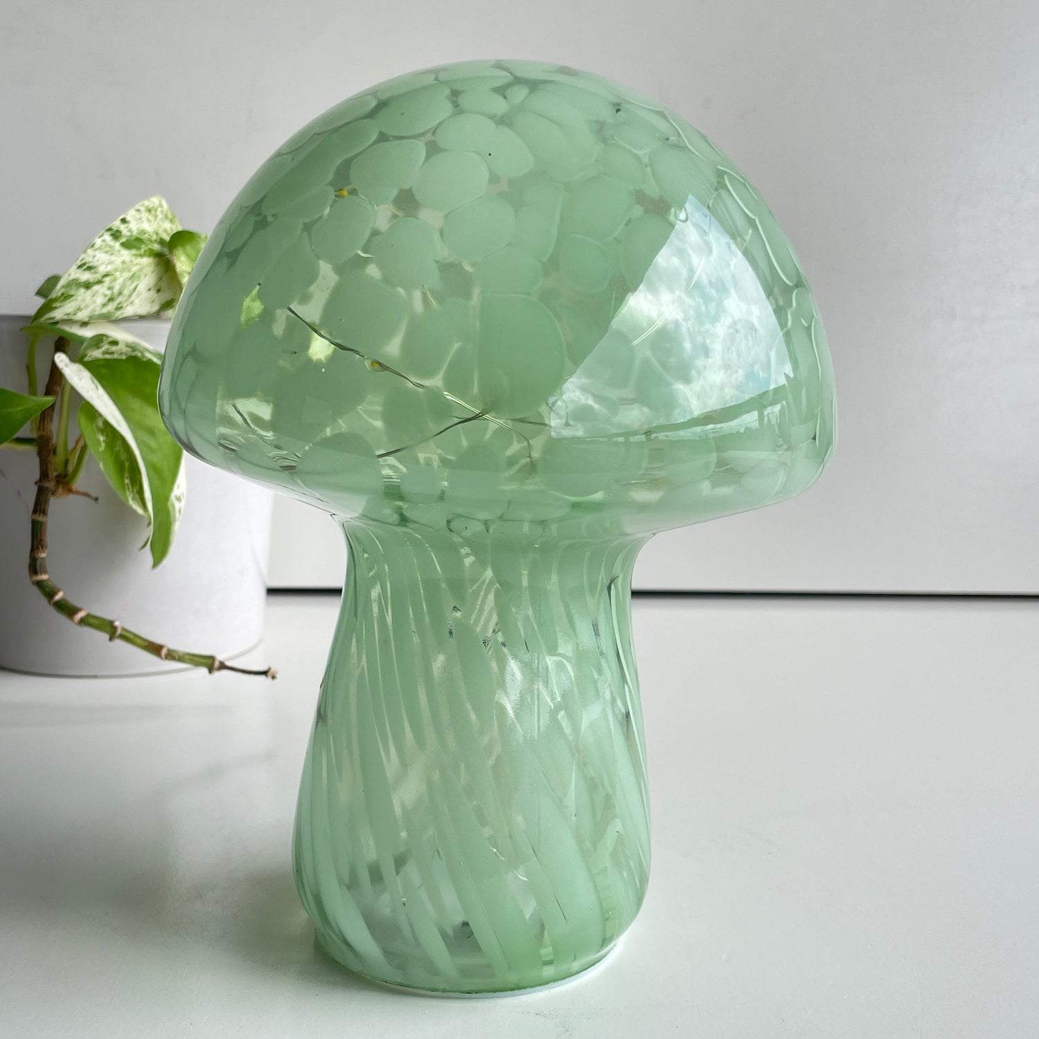 Green Glass Mushroom Lamp FU3426