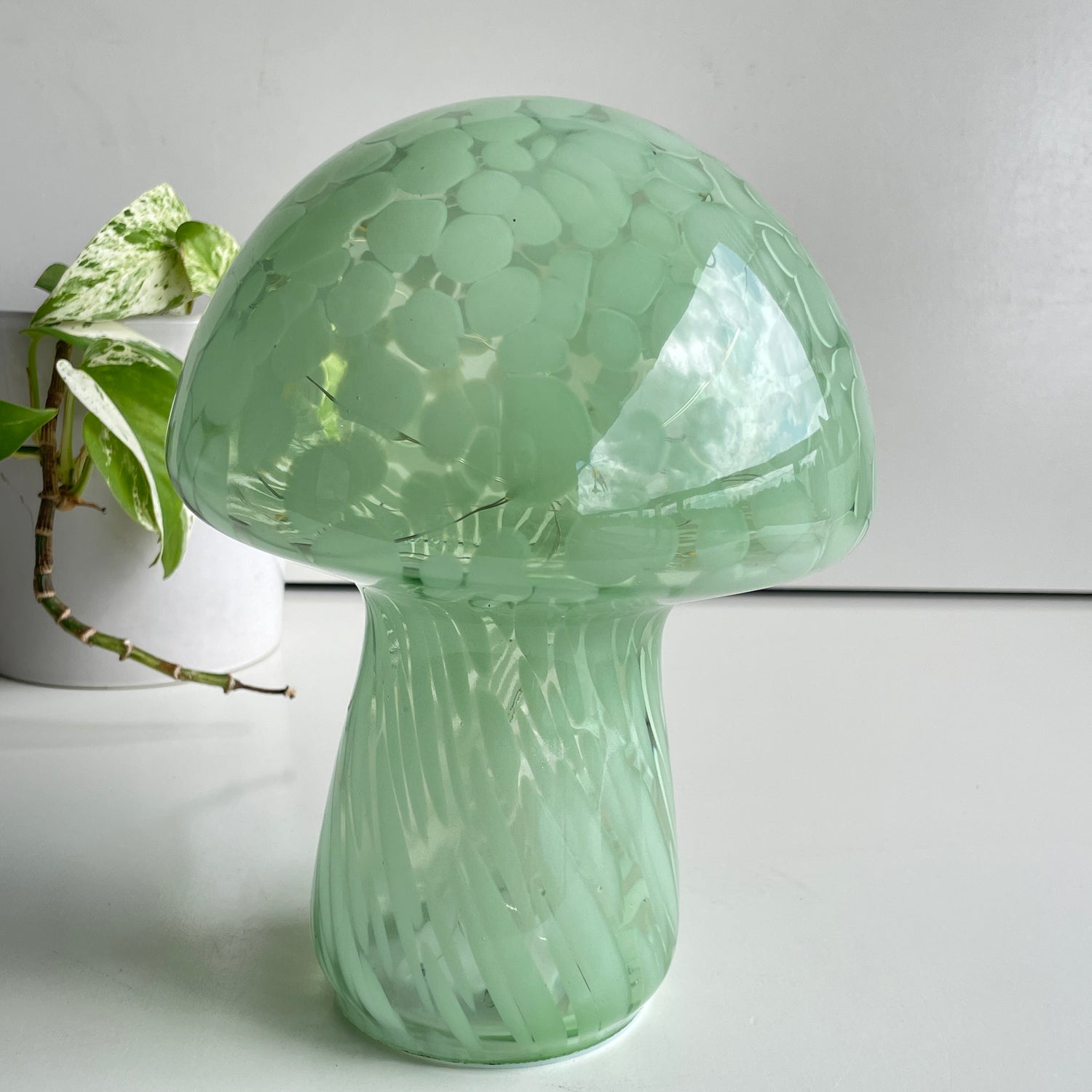 Green Glass Mushroom Lamp FU3426