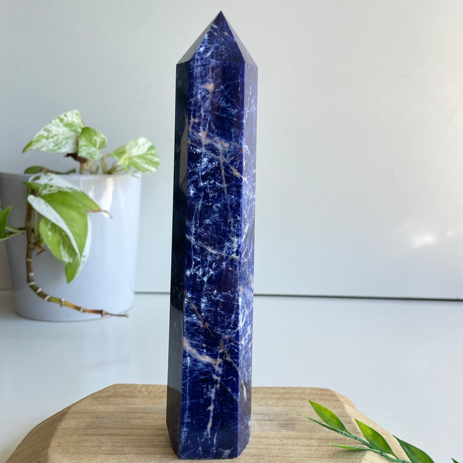 Sodalite Generator 20.4cm