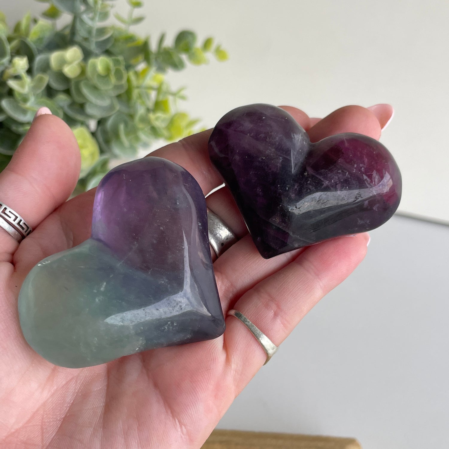 Fluorite Hearts Plump Med