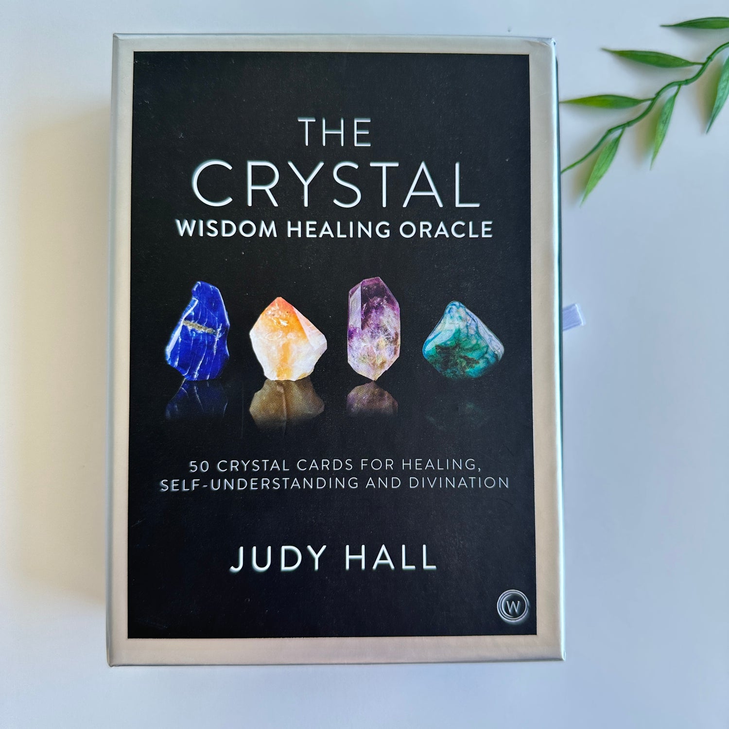 The Crystal Wisdom Healing Oracle Judy Hall