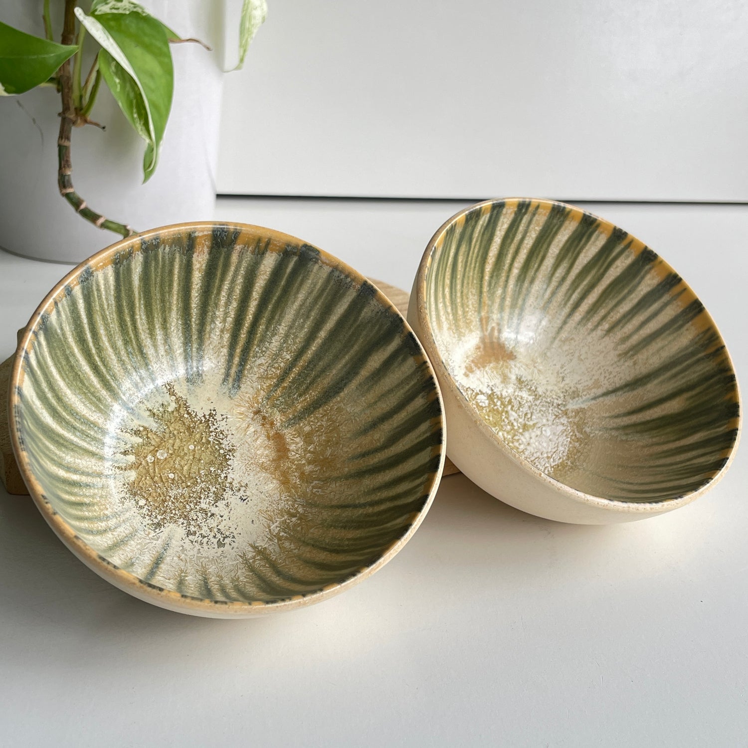 Manilla Green Bowl  KW2610